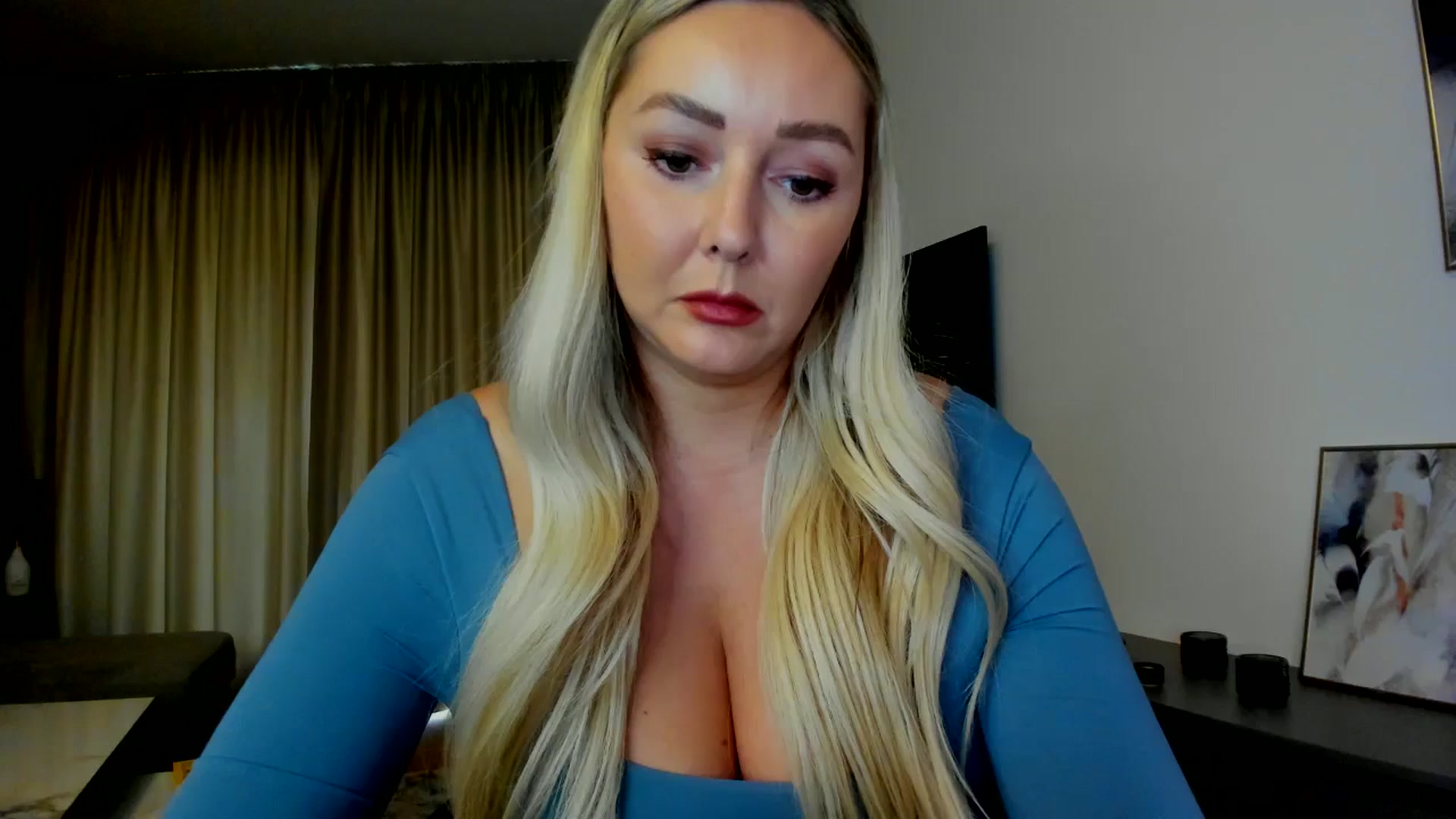 Gallery image thumbnail from Mi_Ha's myfreecams stream on, 07/22/2025, 14:02 image 1 of 20
