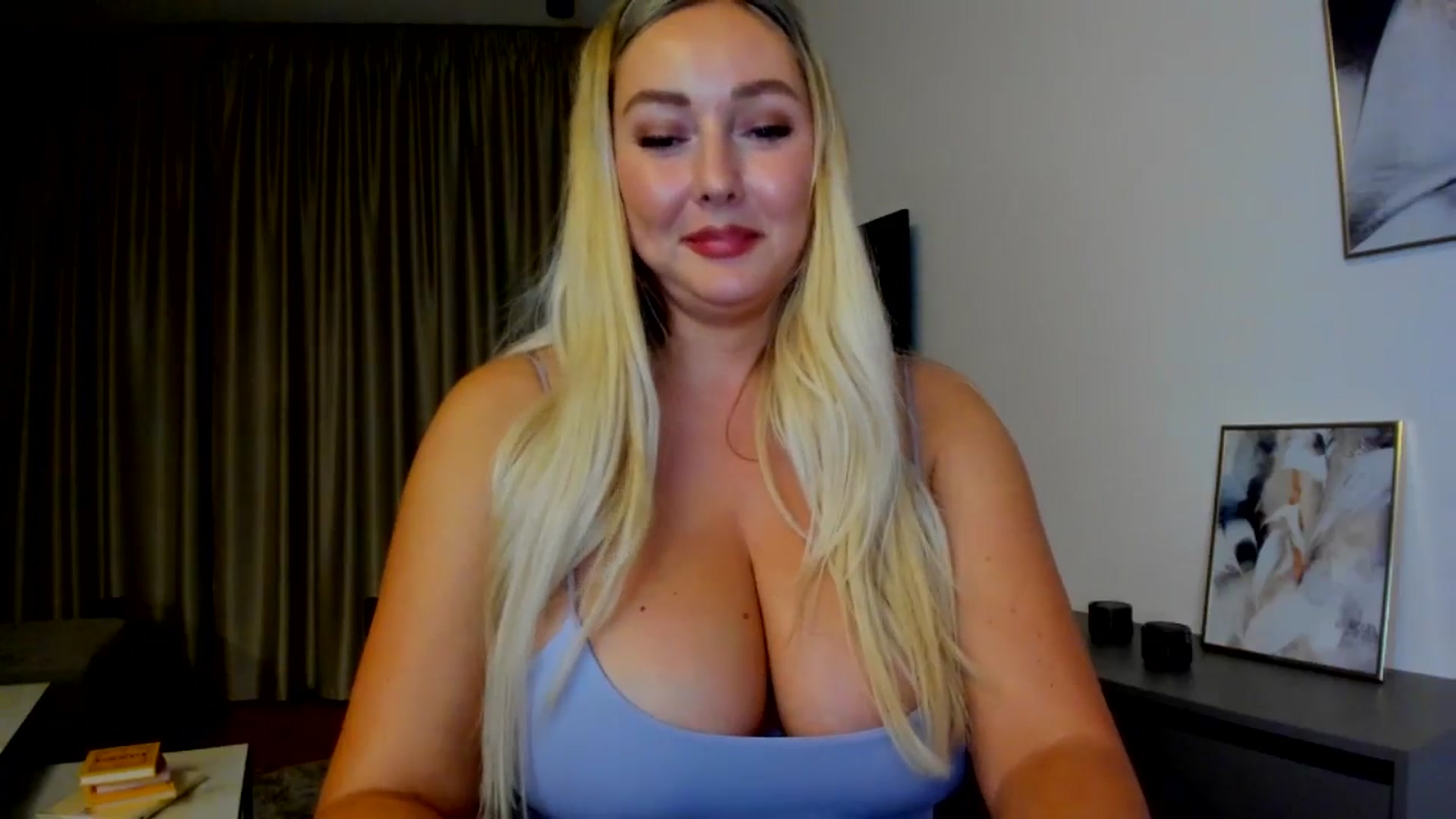 Gallery image thumbnail from Mi_Ha's myfreecams stream on, 07/24/2025, 21:50 image 13 of 20