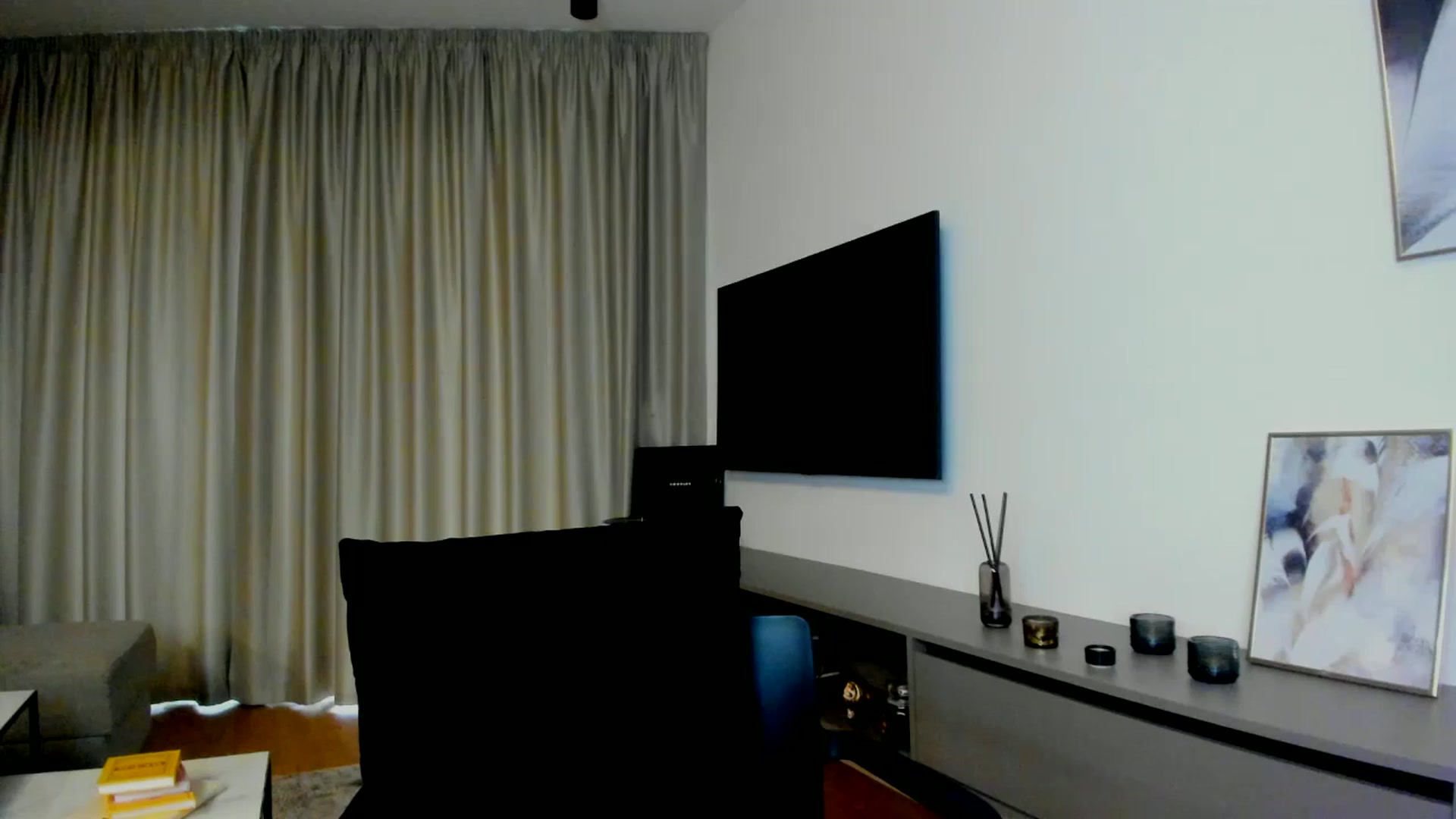 Gallery image thumbnail from Mi_Ha's myfreecams stream on, 07/25/2025, 18:23 image 4 of 20