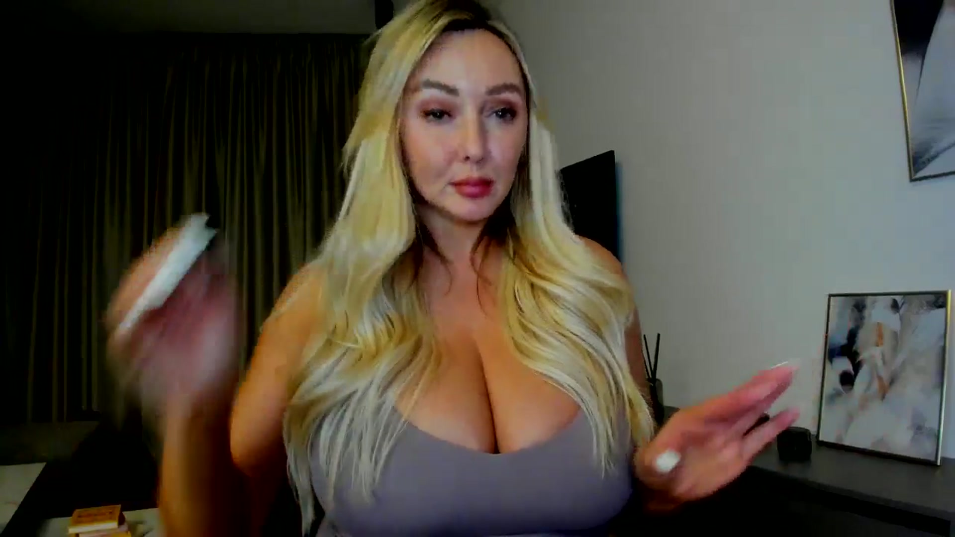 Gallery image thumbnail from Mi_Ha's myfreecams stream on, 07/27/2025, 21:42 image 7 of 20