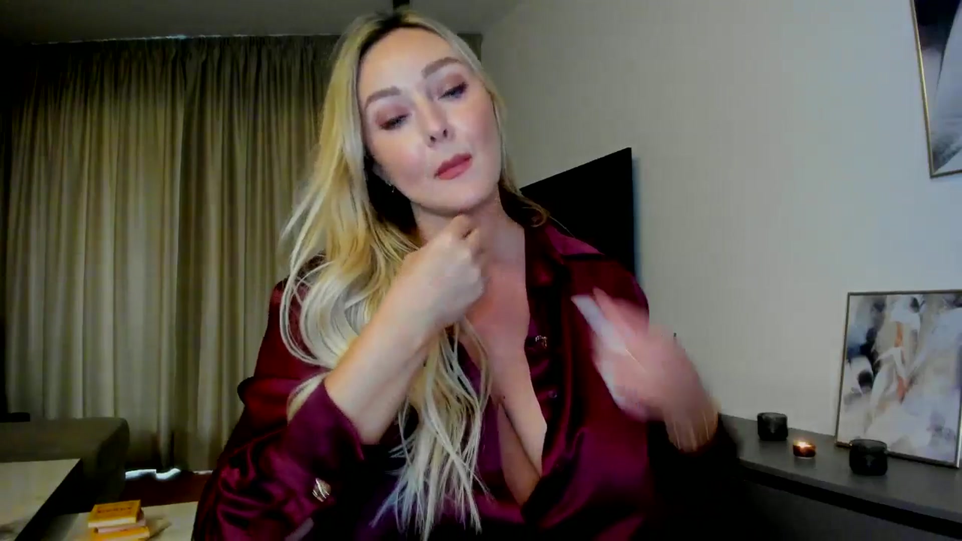 Gallery image thumbnail from Mi_Ha's myfreecams stream on, 07/31/2025, 13:43 image 19 of 20