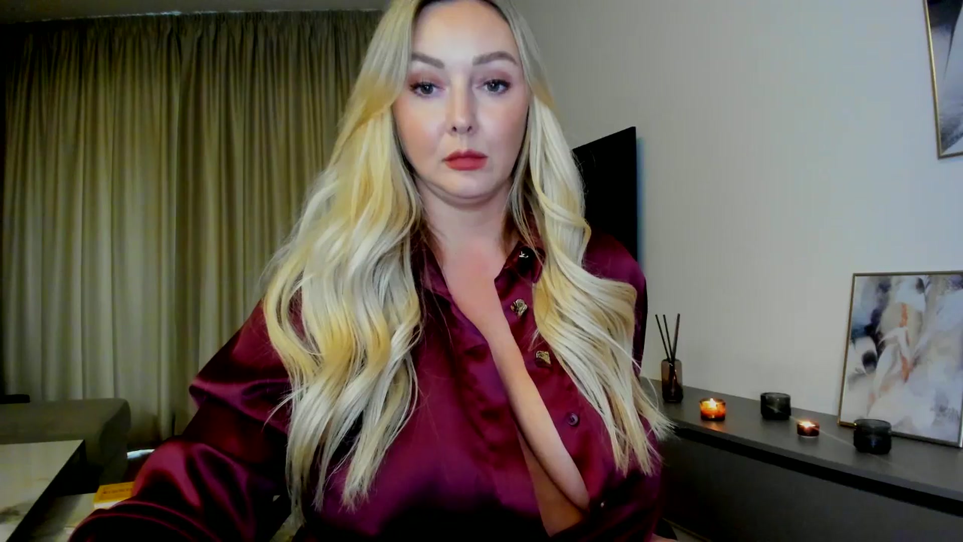 Gallery image thumbnail from Mi_Ha's myfreecams stream on, 07/31/2025, 15:28 image 2 of 20