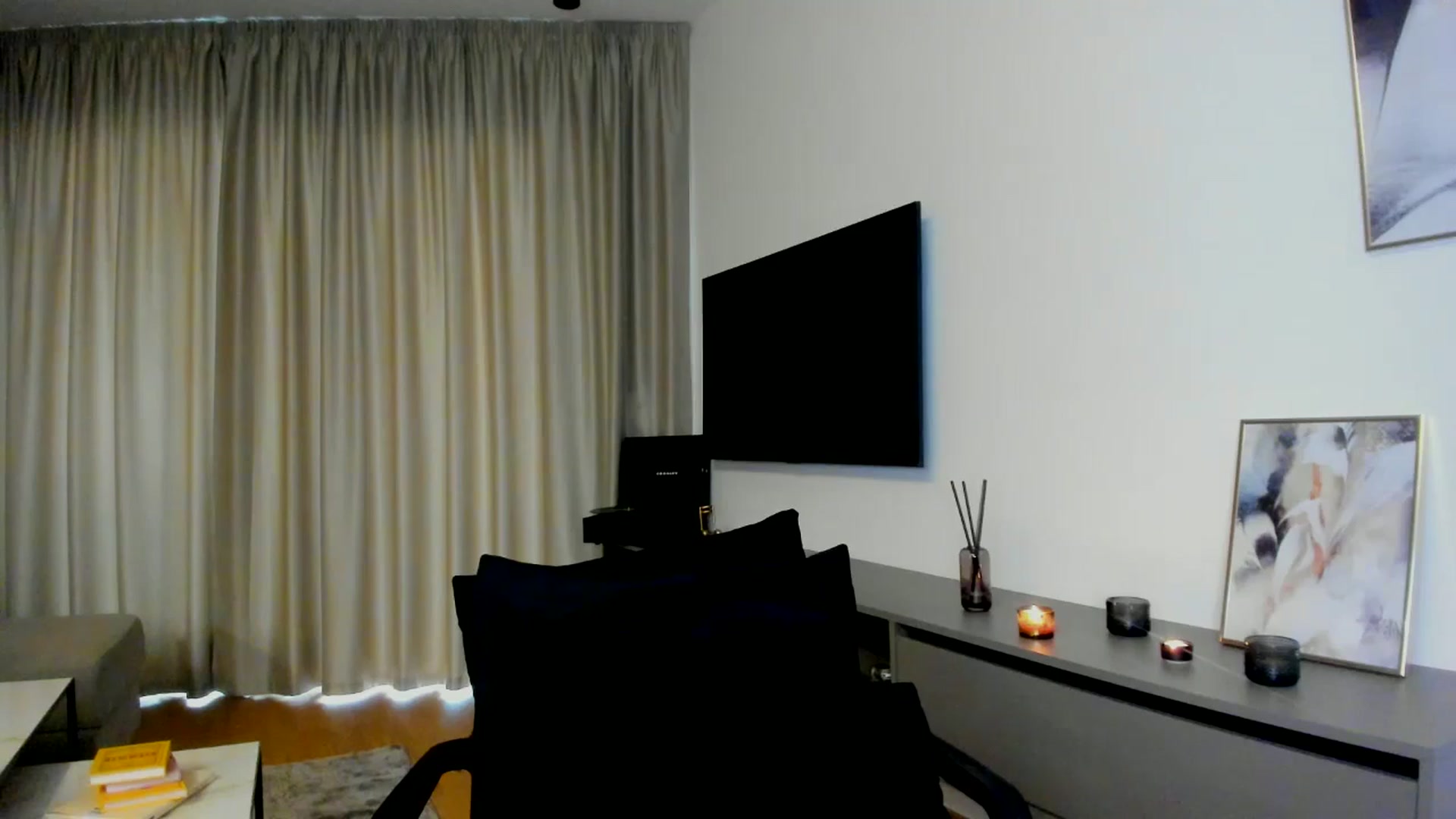 Gallery image thumbnail from Mi_Ha's myfreecams stream on, 07/31/2025, 15:28 image 13 of 20