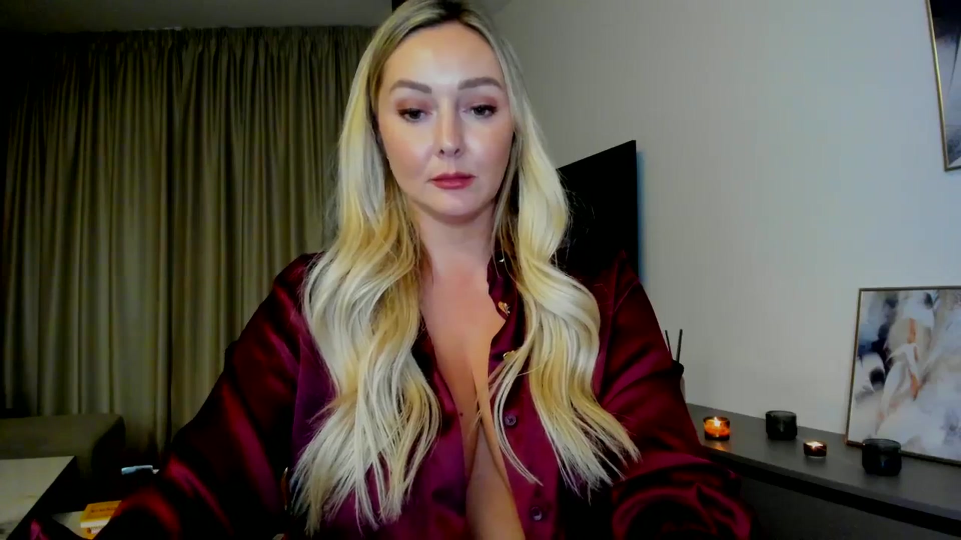 Gallery image thumbnail from Mi_Ha's myfreecams stream on, 07/31/2025, 15:59 image 20 of 20