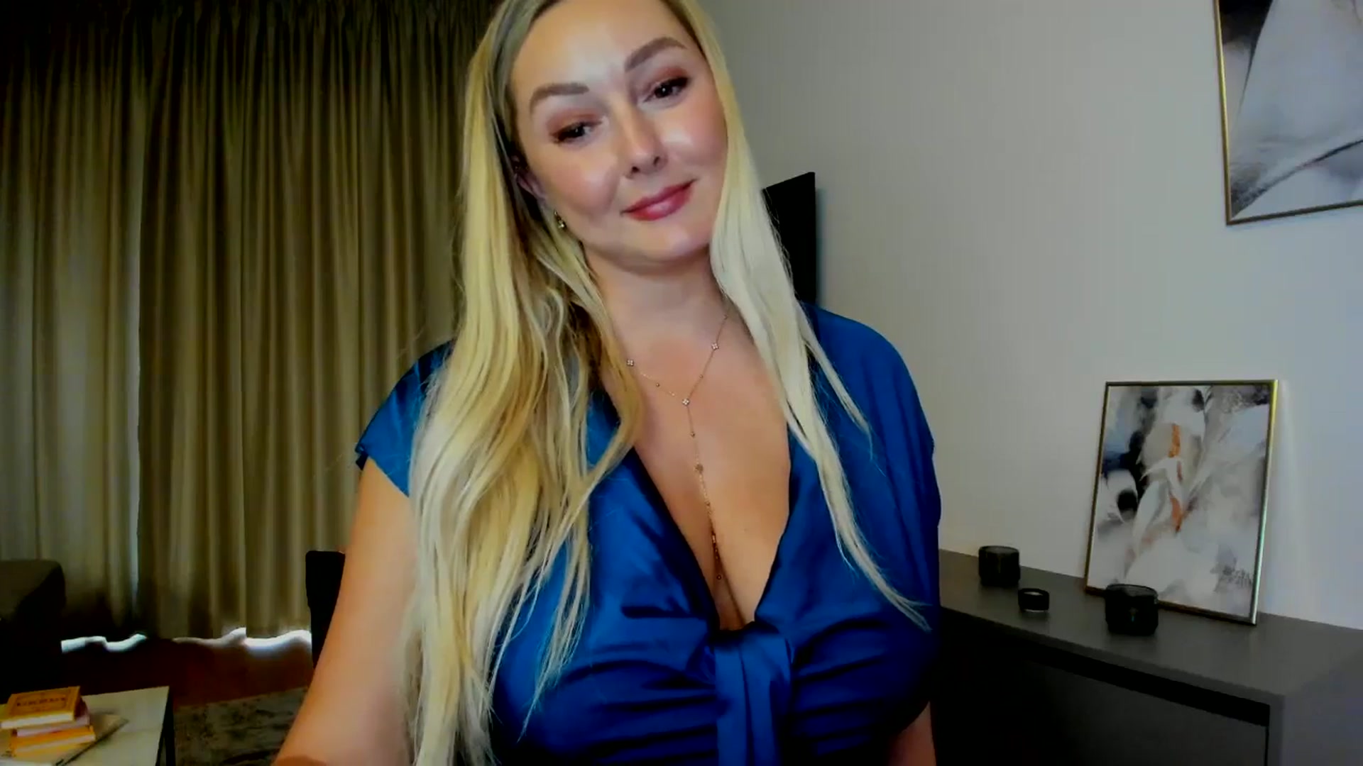 Gallery image thumbnail from Mi_Ha's myfreecams stream on, 08/02/2025, 14:42 image 14 of 20