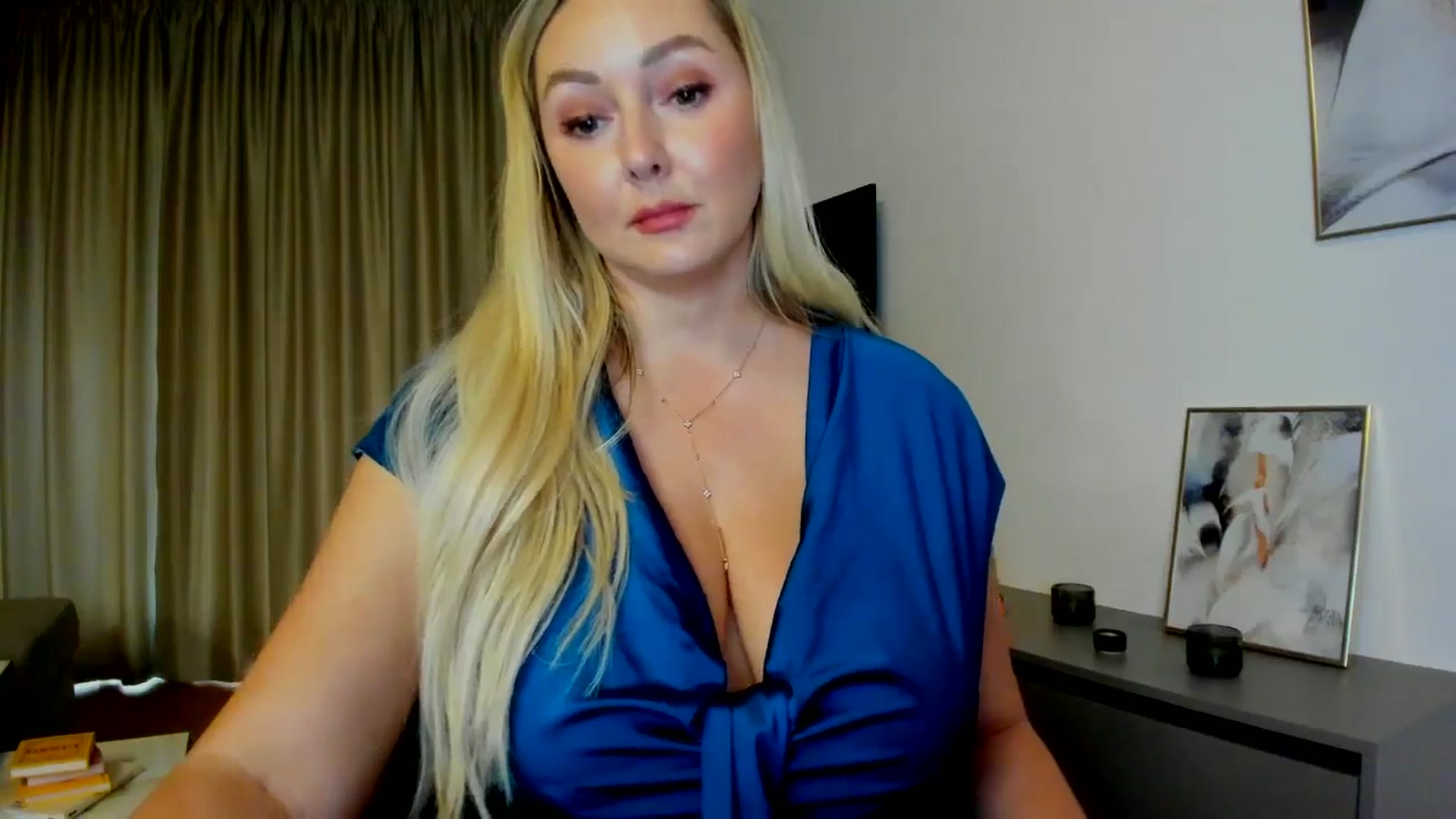 Gallery image thumbnail from Mi_Ha's myfreecams stream on, 08/02/2025, 14:42 image 13 of 20