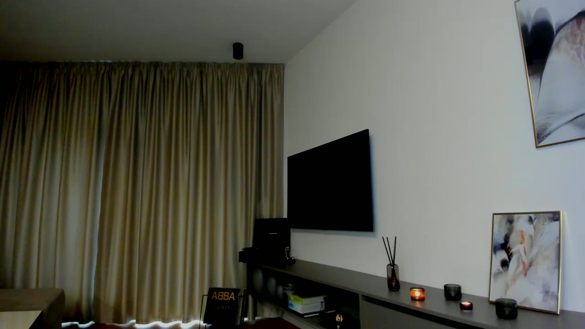 Gallery image thumbnail from Mi_Ha's myfreecams stream on, 08/02/2025, 14:42 image 2 of 20