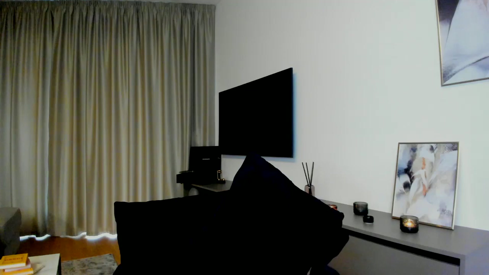 Gallery image thumbnail from Mi_Ha's myfreecams stream on, 08/02/2025, 15:58 image 10 of 20