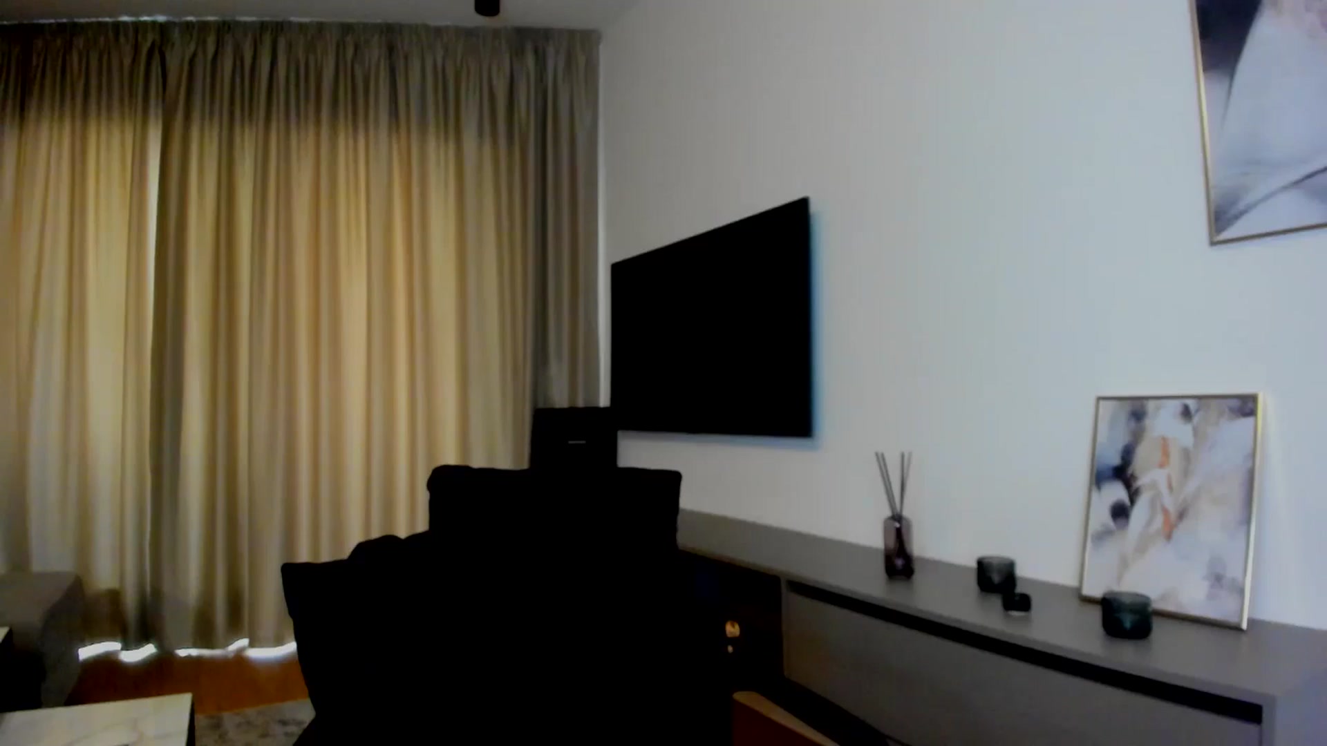 Gallery image thumbnail from Mi_Ha's myfreecams stream on, 08/04/2025, 15:39 image 16 of 20