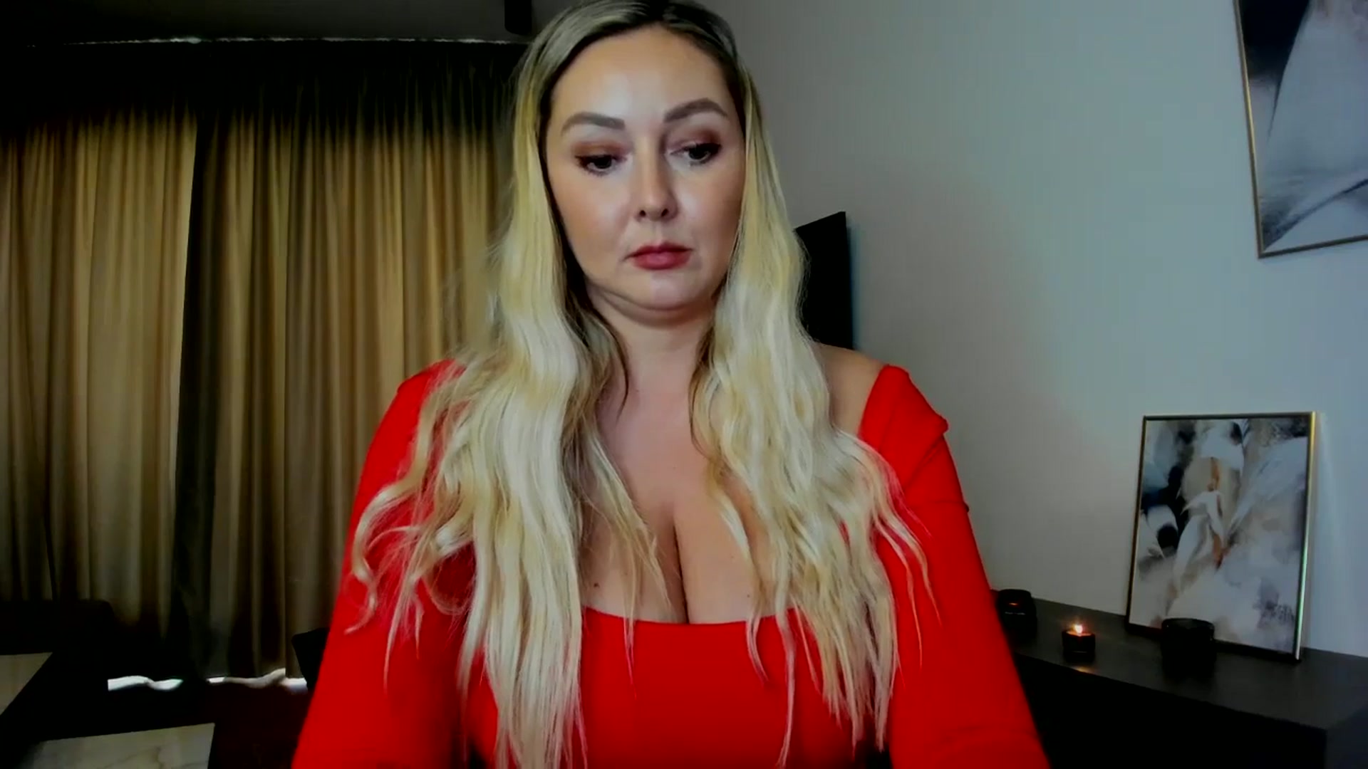 Gallery image thumbnail from Mi_Ha's myfreecams stream on, 08/07/2025, 14:14 image 11 of 20
