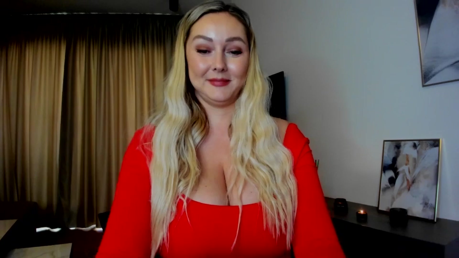 Gallery image thumbnail from Mi_Ha's myfreecams stream on, 08/07/2025, 14:14 image 10 of 20