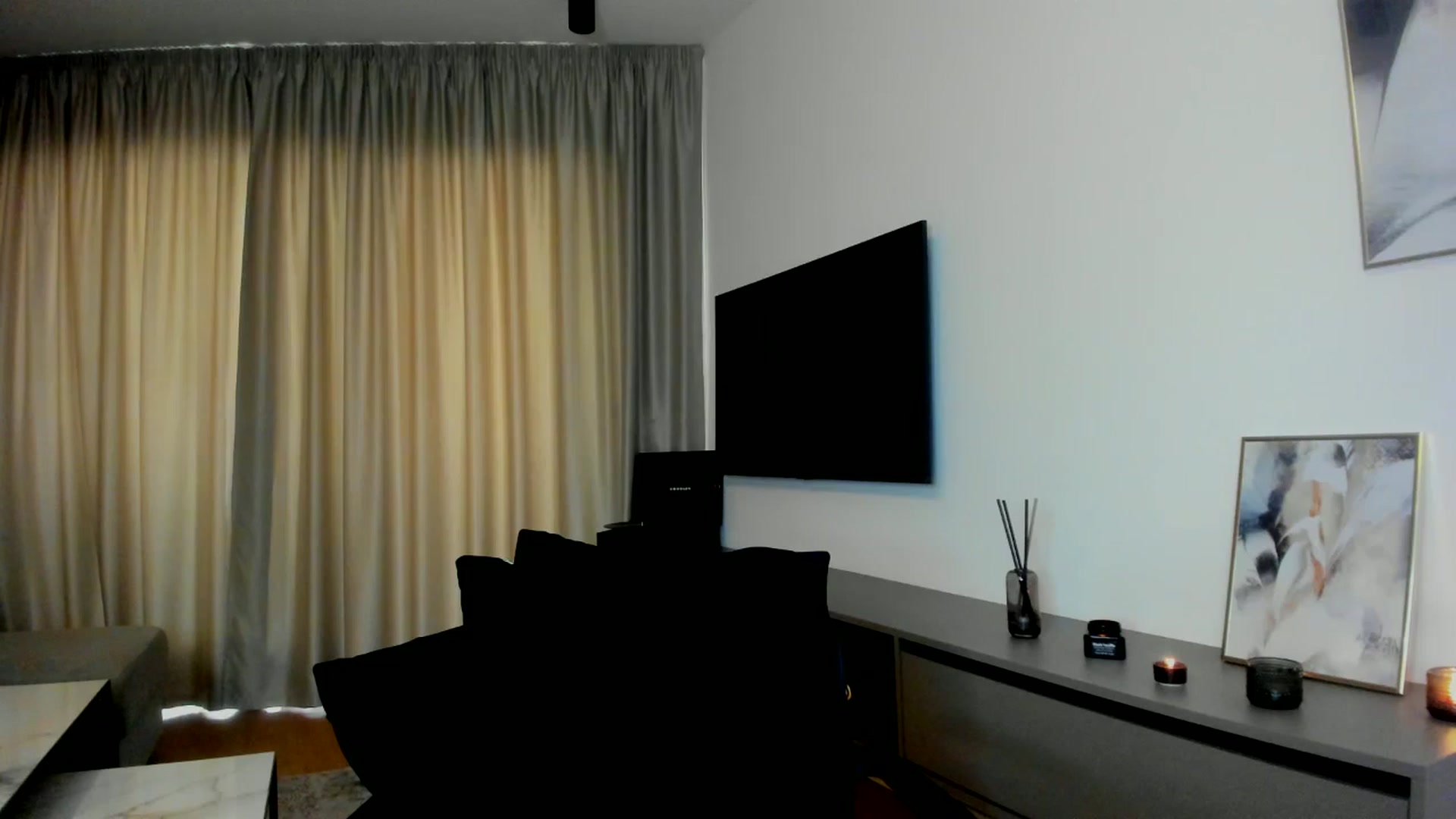 Gallery image thumbnail from Mi_Ha's myfreecams stream on, 08/07/2025, 15:06 image 11 of 20