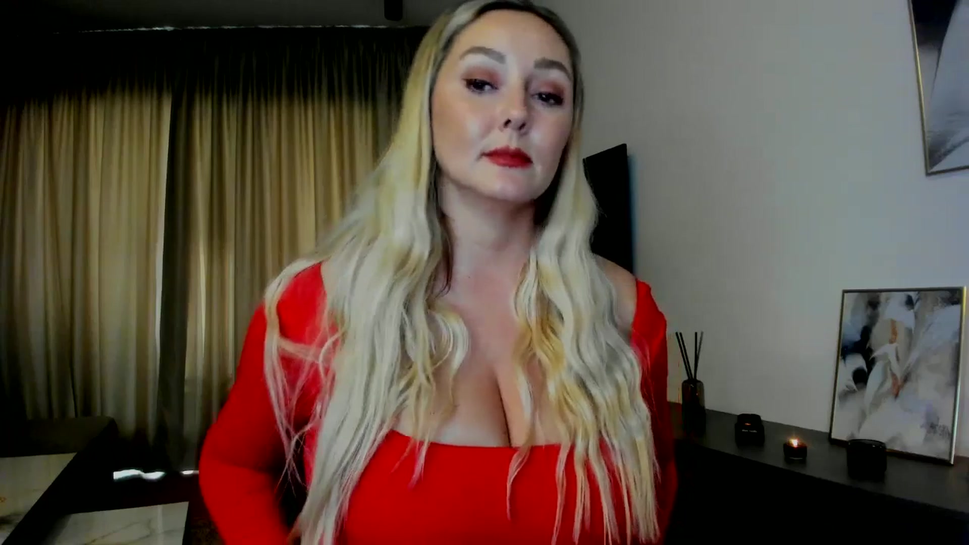 Gallery image thumbnail from Mi_Ha's myfreecams stream on, 08/07/2025, 15:06 image 20 of 20