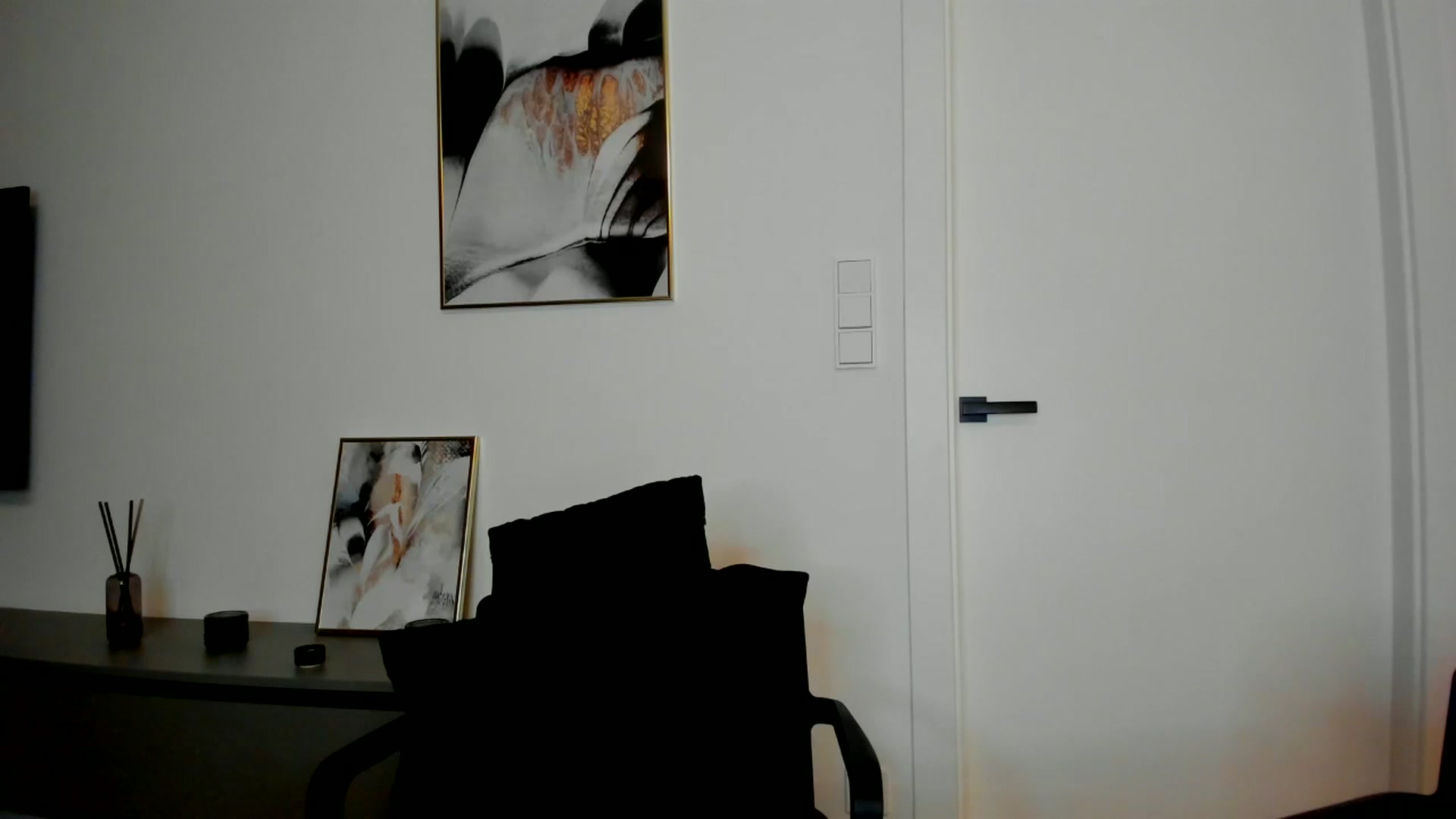 Gallery image thumbnail from Mi_Ha's myfreecams stream on, 08/09/2025, 16:02 image 5 of 20
