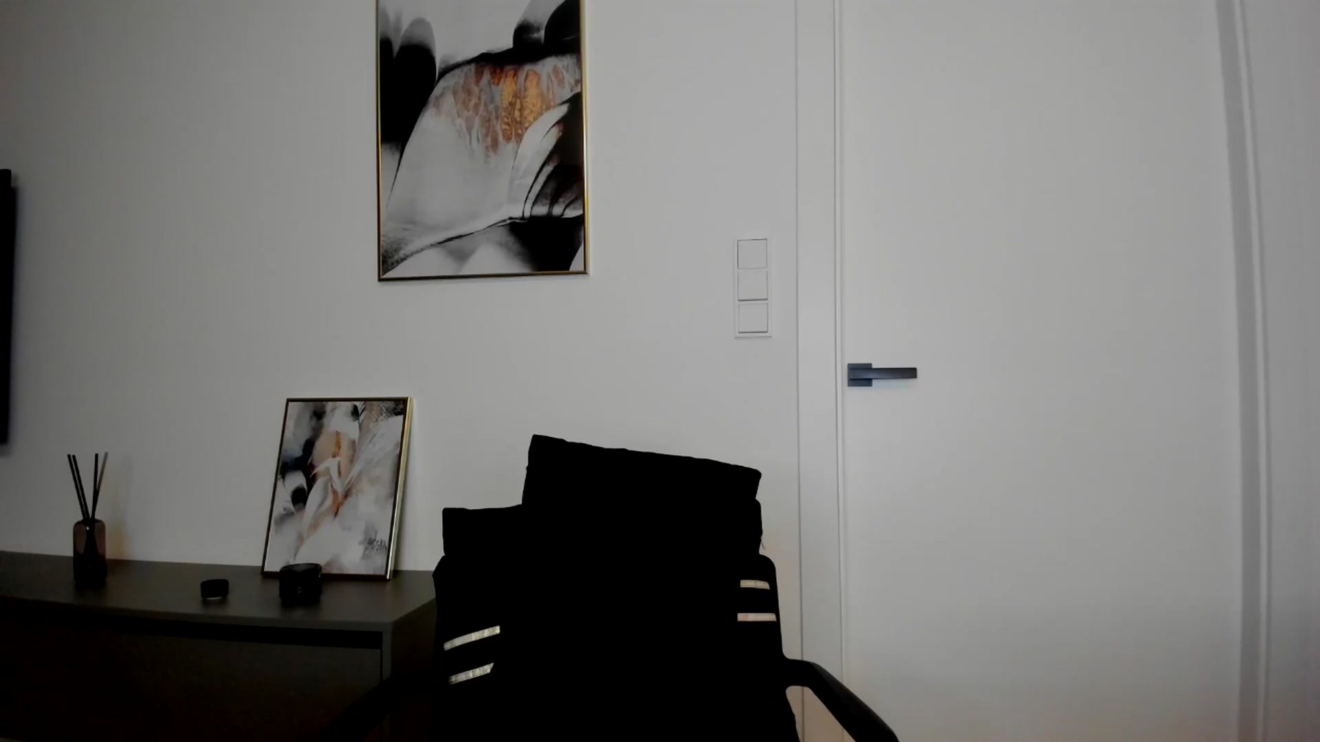 Gallery image thumbnail from Mi_Ha's myfreecams stream on, 08/15/2025, 13:10 image 2 of 20
