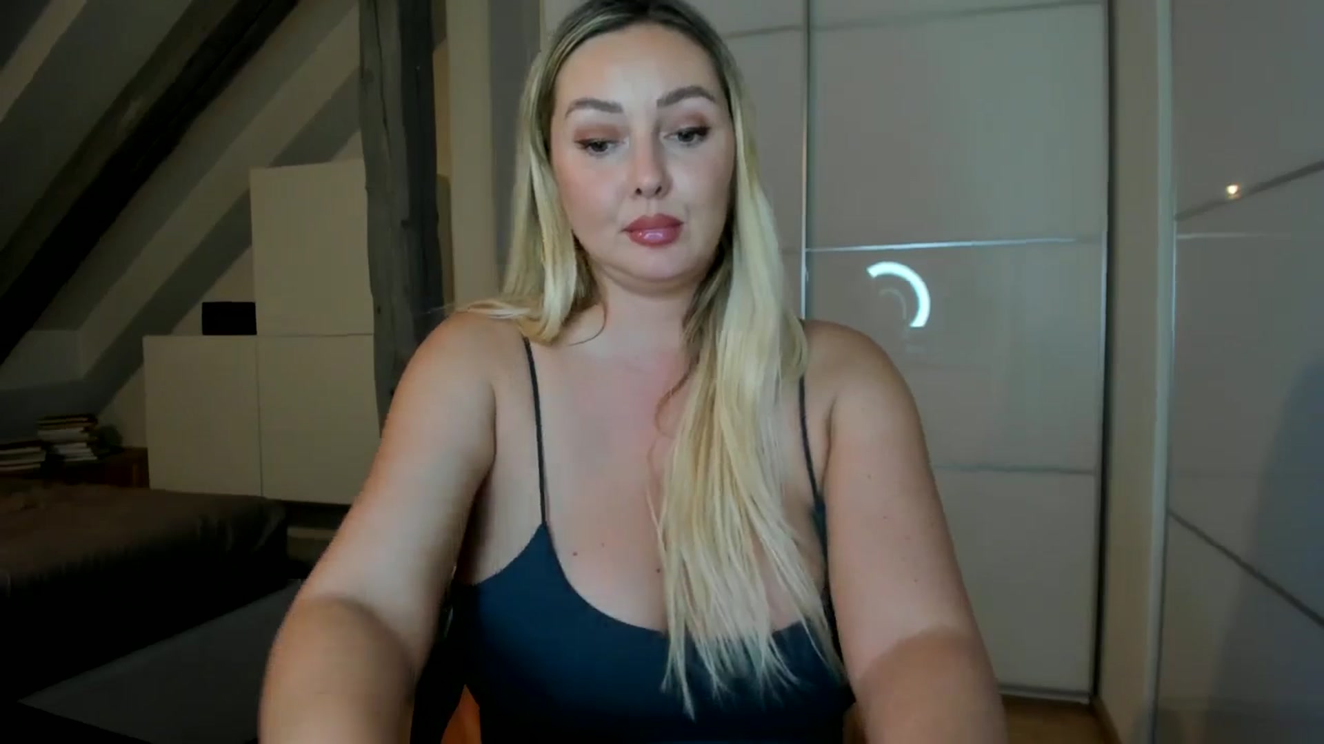 Gallery image thumbnail from Mi_Ha's myfreecams stream on, 08/30/2025, 21:21 image 7 of 20
