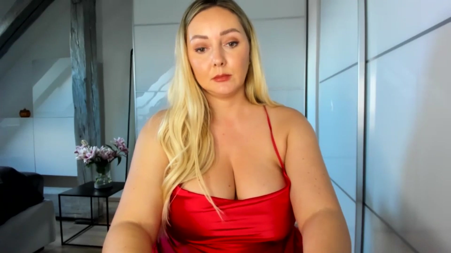 Gallery image thumbnail from Mi_Ha's myfreecams stream on, 09/08/2025, 15:24 image 2 of 20