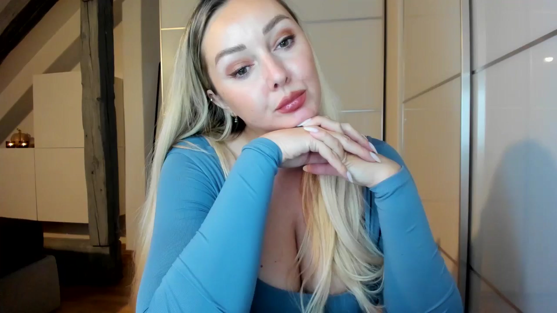 Gallery image thumbnail from Mi_Ha's myfreecams stream on, 09/14/2025, 21:02 image 1 of 20