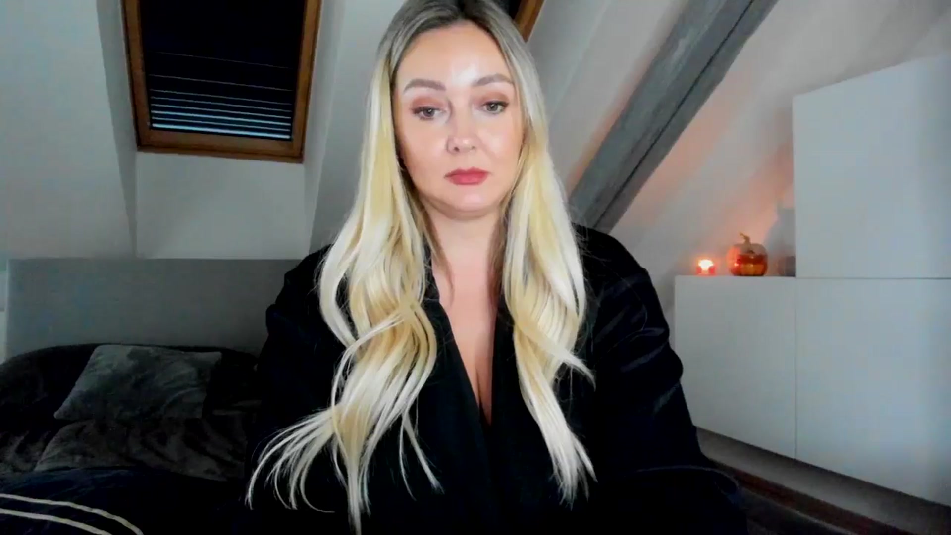 Gallery image thumbnail from Mi_Ha's myfreecams stream on, 09/23/2025, 13:41 image 20 of 20