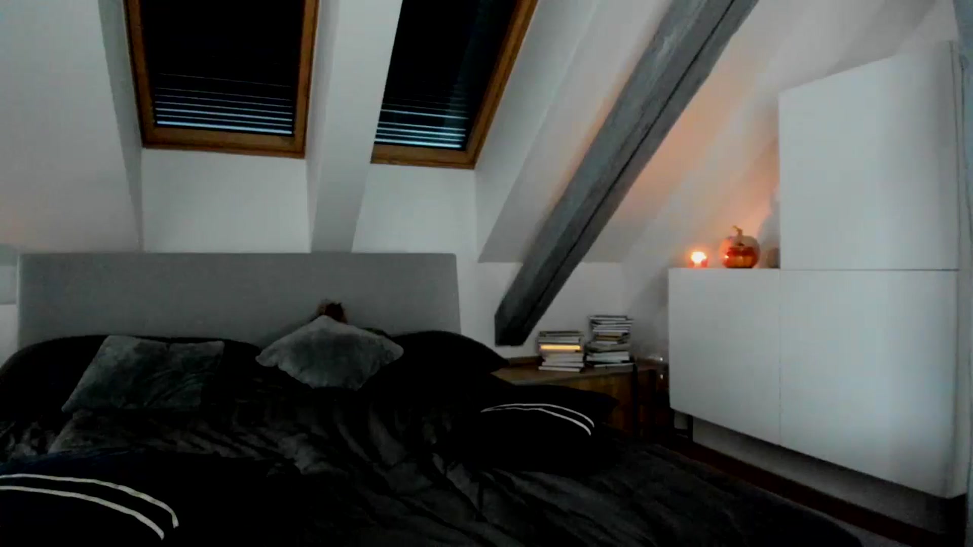 Gallery image thumbnail from Mi_Ha's myfreecams stream on, 09/23/2025, 14:51 image 12 of 20