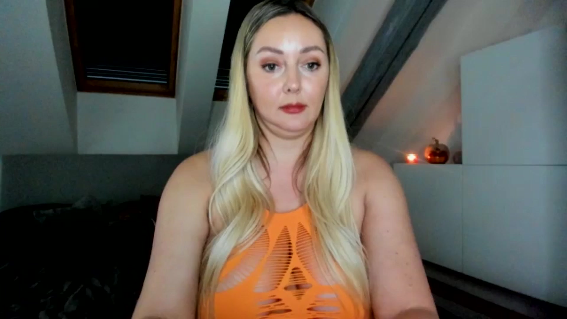 Gallery image thumbnail from Mi_Ha's myfreecams stream on, 09/24/2025, 16:08 image 8 of 20