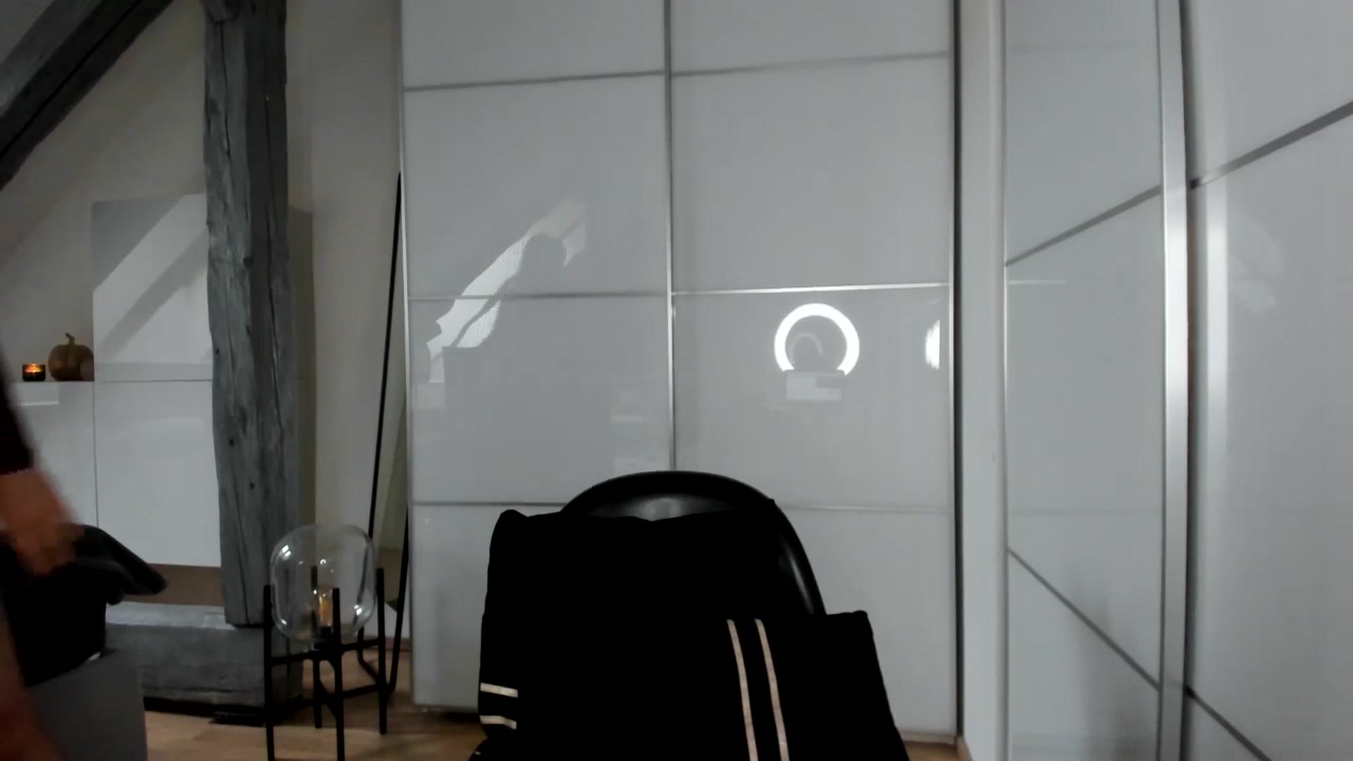 Gallery image thumbnail from Mi_Ha's myfreecams stream on, 10/22/2025, 14:23 image 18 of 20