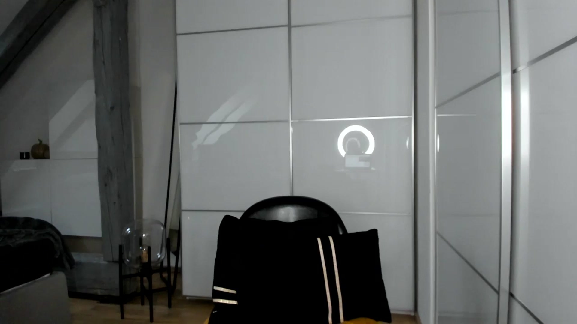 Gallery image thumbnail from Mi_Ha's myfreecams stream on, 10/23/2025, 15:00 image 7 of 20