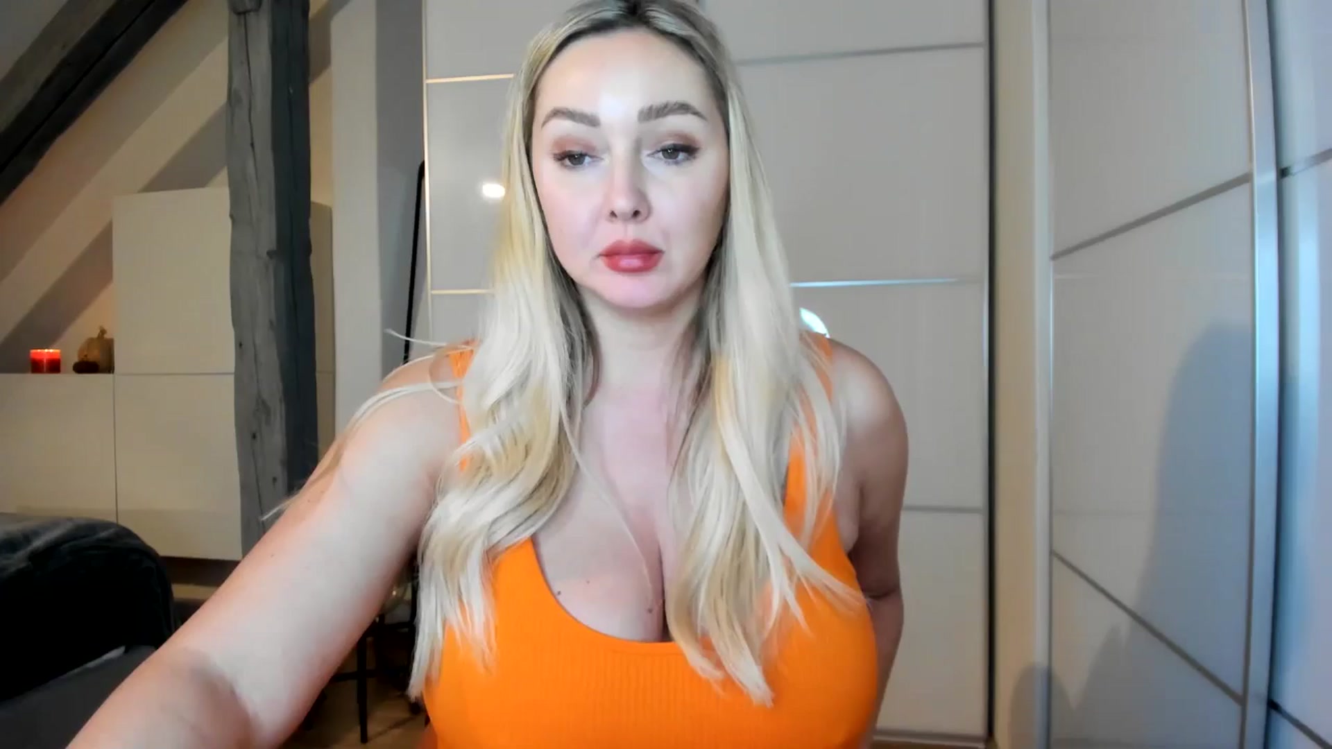 Gallery image thumbnail from Mi_Ha's myfreecams stream on, 10/26/2025, 20:55 image 1 of 20