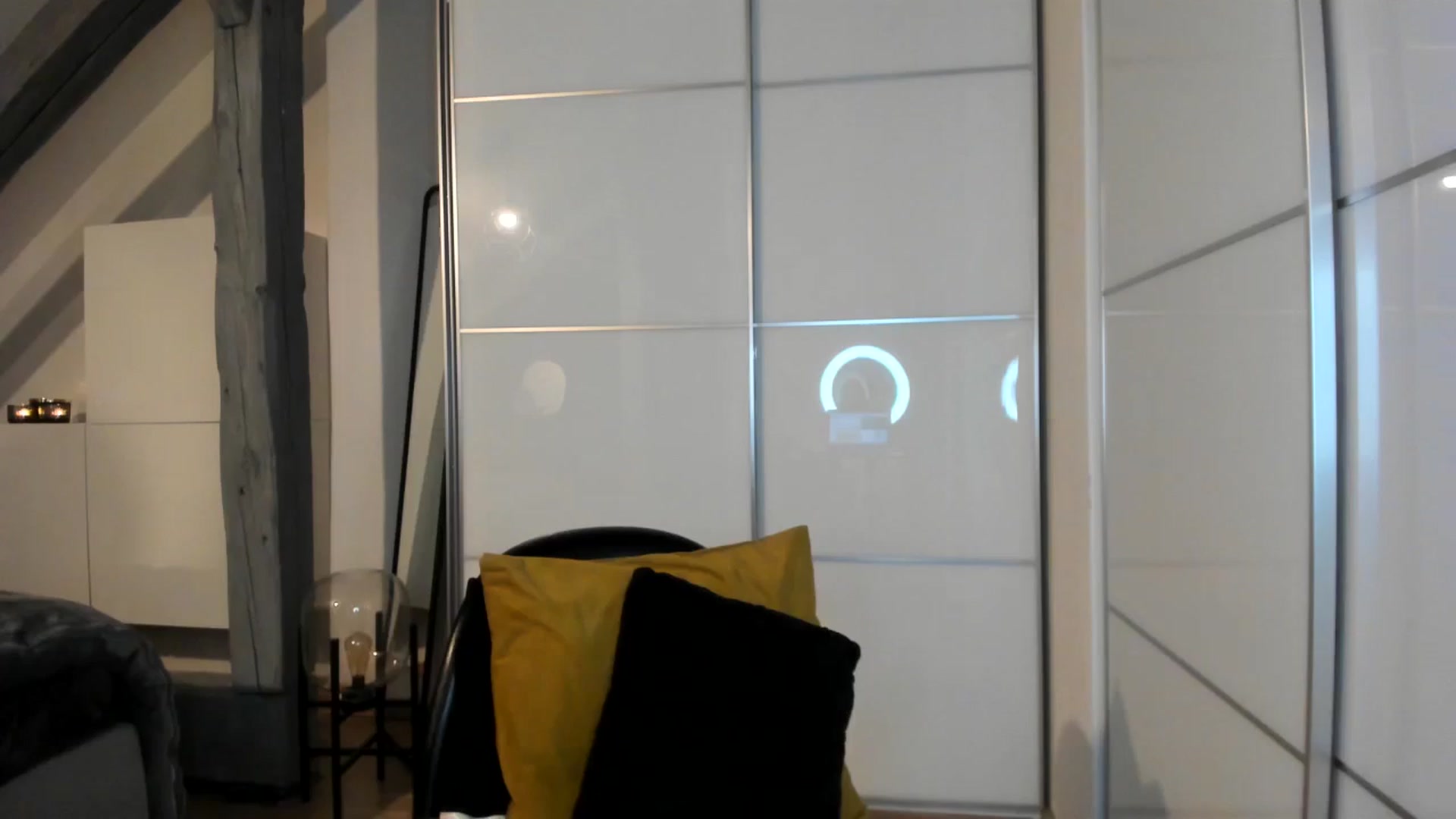 Gallery image thumbnail from Mi_Ha's myfreecams stream on, 11/10/2025, 17:44 image 15 of 20