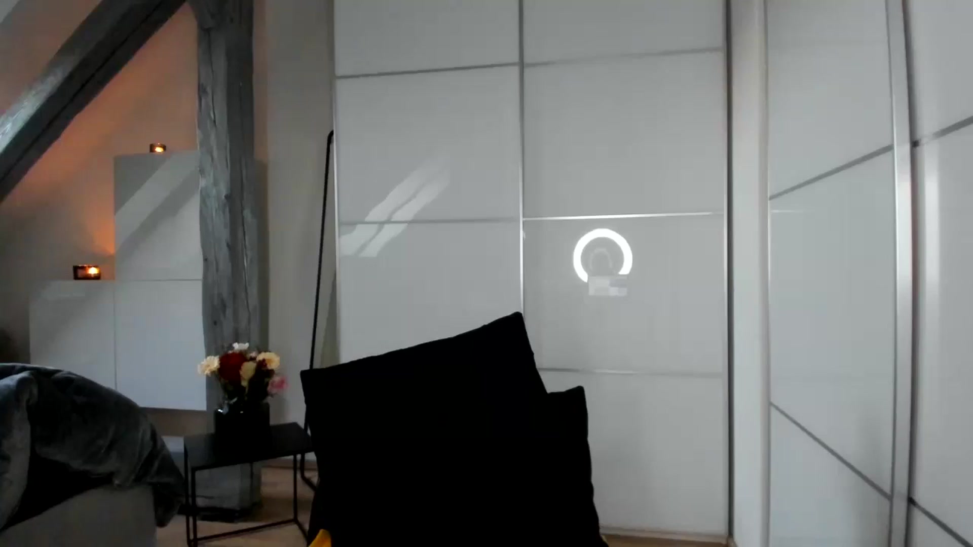 Gallery image thumbnail from Mi_Ha's myfreecams stream on, 11/23/2025, 17:08 image 7 of 20