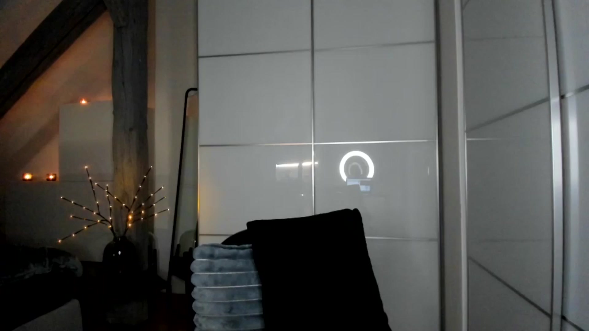 Gallery image thumbnail from Mi_Ha's myfreecams stream on, 12/07/2025, 17:06 image 16 of 20