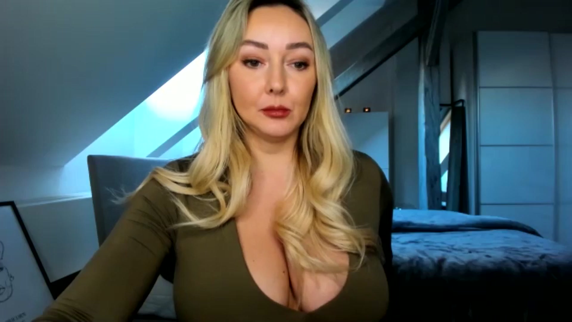 Gallery image thumbnail from Mi_Ha's myfreecams stream on, 12/27/2025, 14:46 image 2 of 20