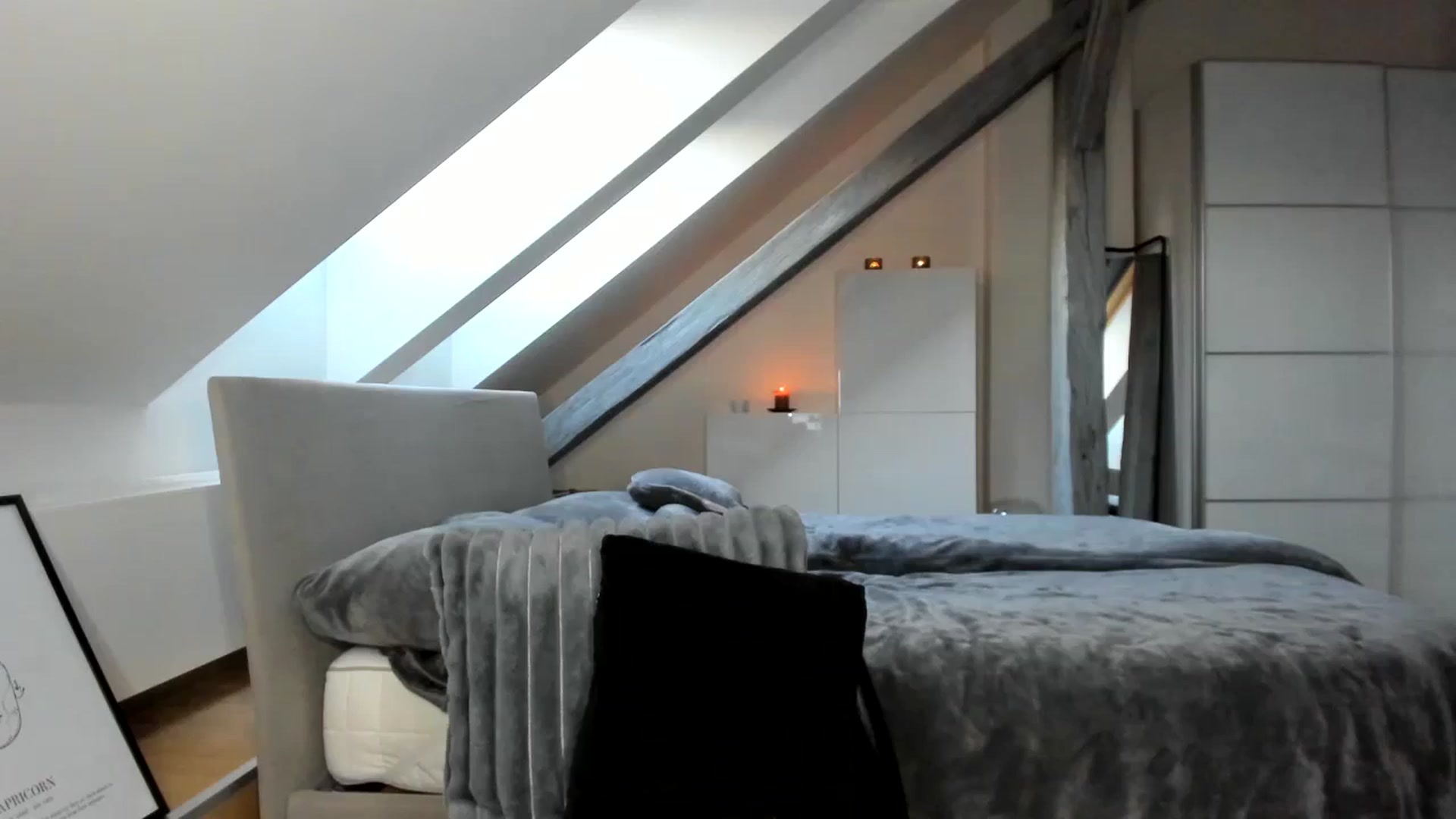 Gallery image thumbnail from Mi_Ha's myfreecams stream on, 12/27/2025, 15:51 image 1 of 20