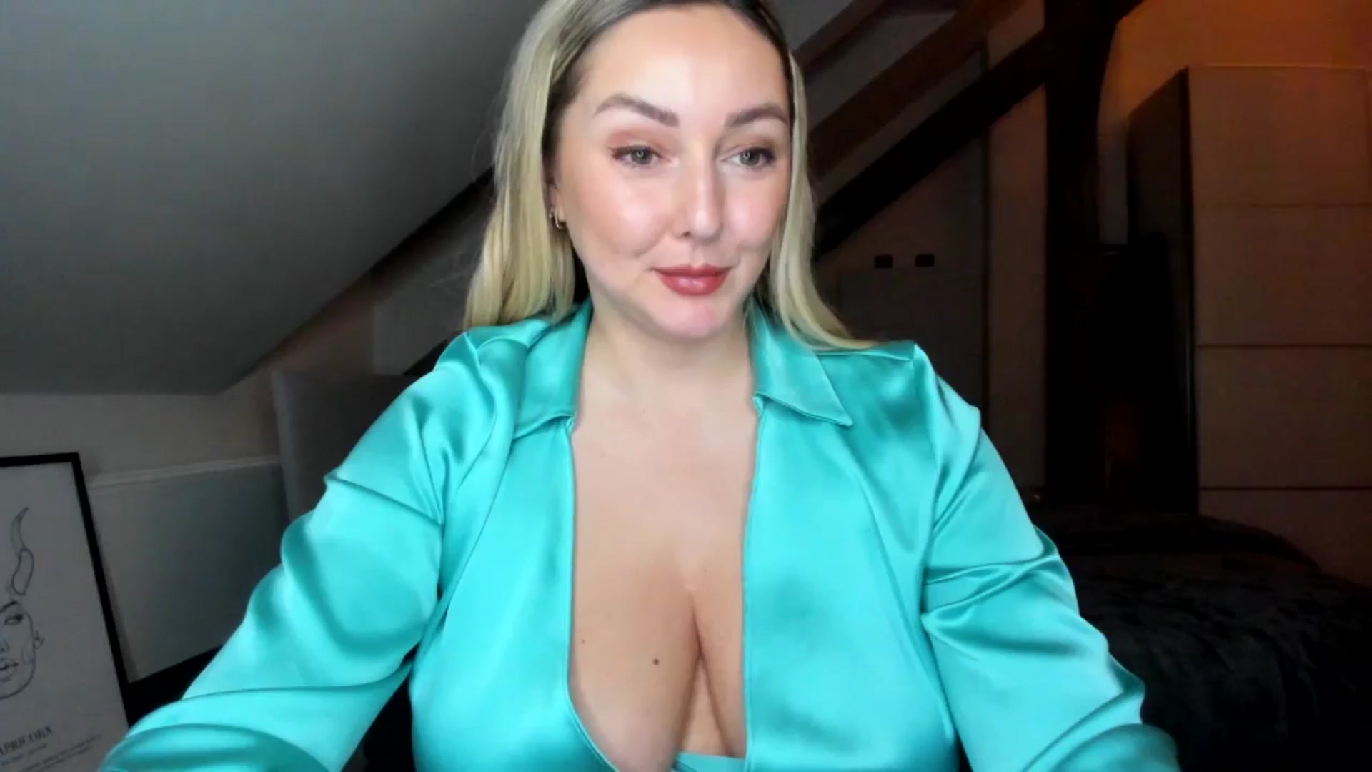 Gallery image thumbnail from Mi_Ha's myfreecams stream on, 12/29/2025, 22:18 image 16 of 20