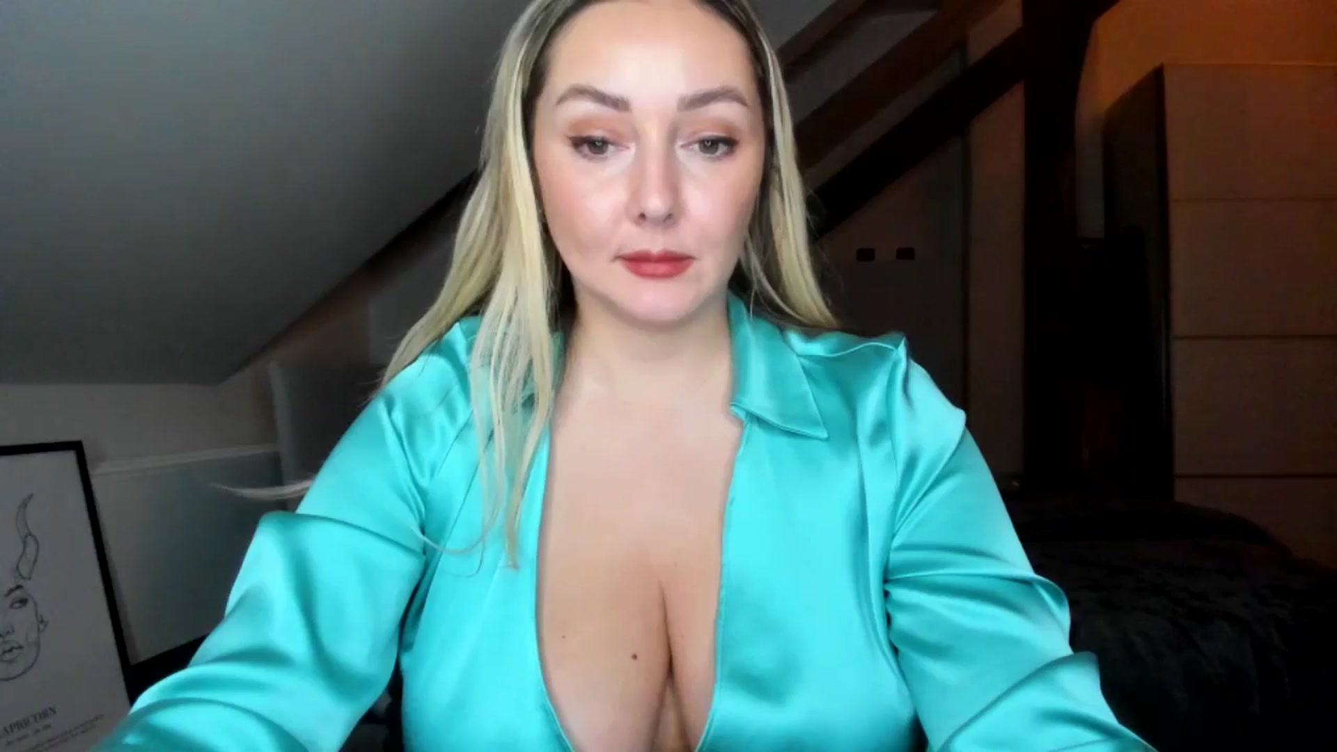Gallery image thumbnail from Mi_Ha's myfreecams stream on, 12/29/2025, 22:18 image 12 of 20