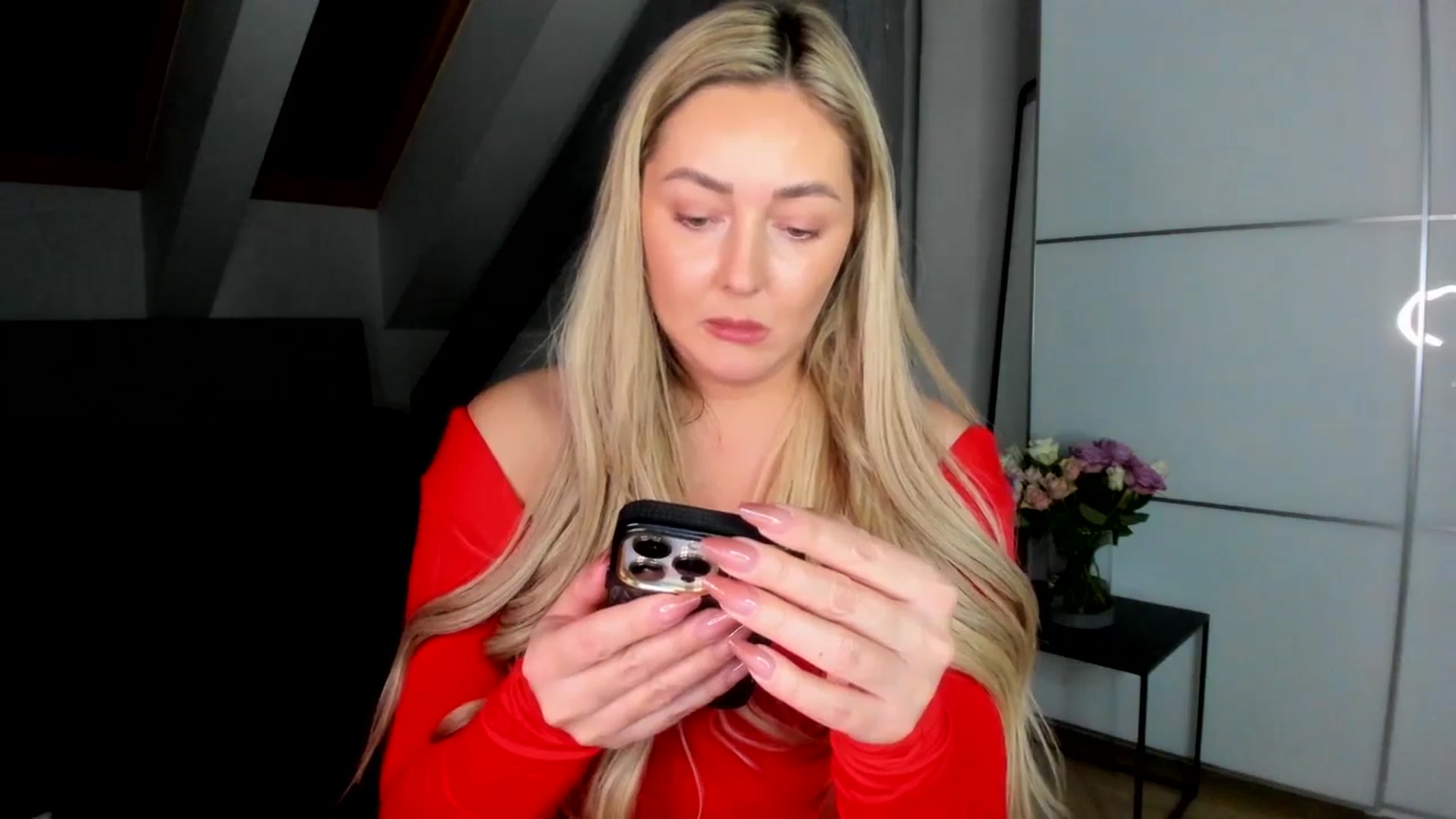 Gallery image thumbnail from Mi_Ha's myfreecams stream on, 02/01/2026, 17:33 image 7 of 20