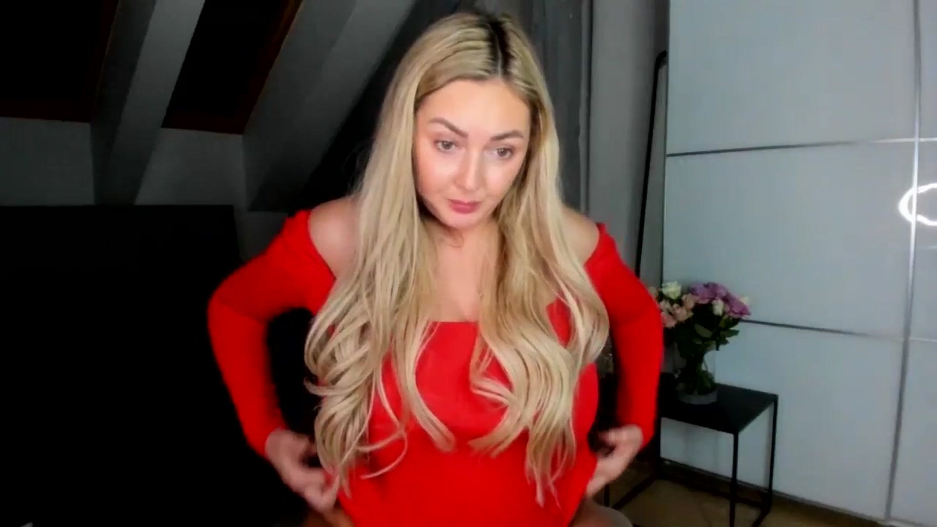 Gallery image thumbnail from Mi_Ha's myfreecams stream on, 02/01/2026, 17:33 image 13 of 20