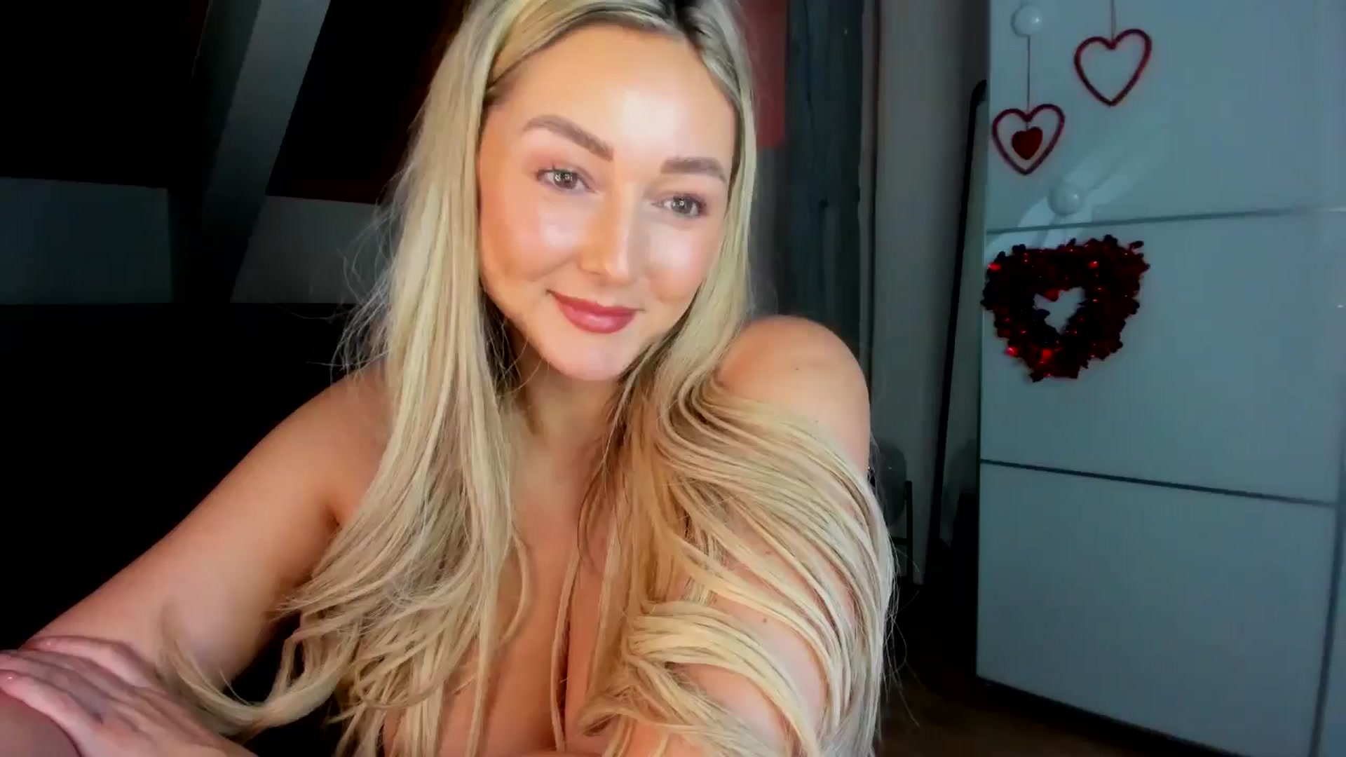 Gallery image thumbnail from Mi_Ha's myfreecams stream on, 02/06/2026, 14:31 image 19 of 20