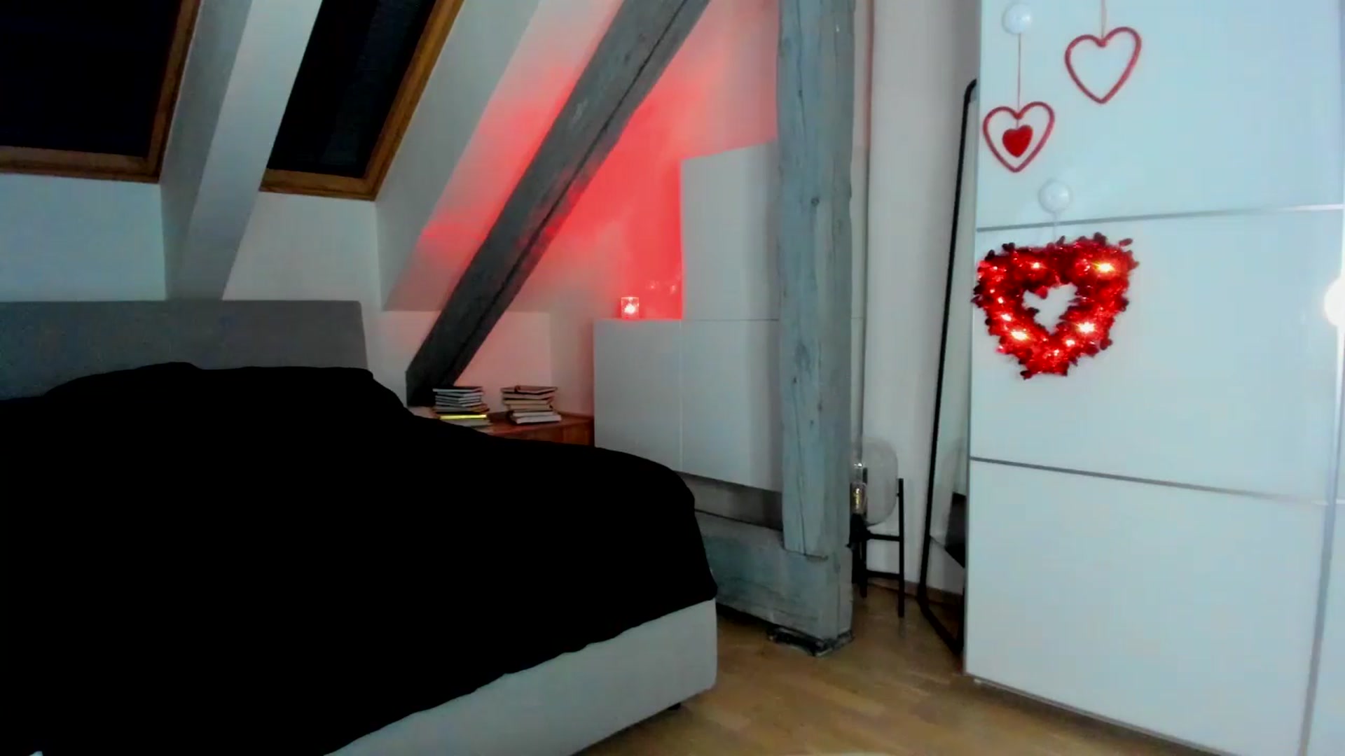 Gallery image thumbnail from Mi_Ha's myfreecams stream on, 02/06/2026, 15:34 image 9 of 20