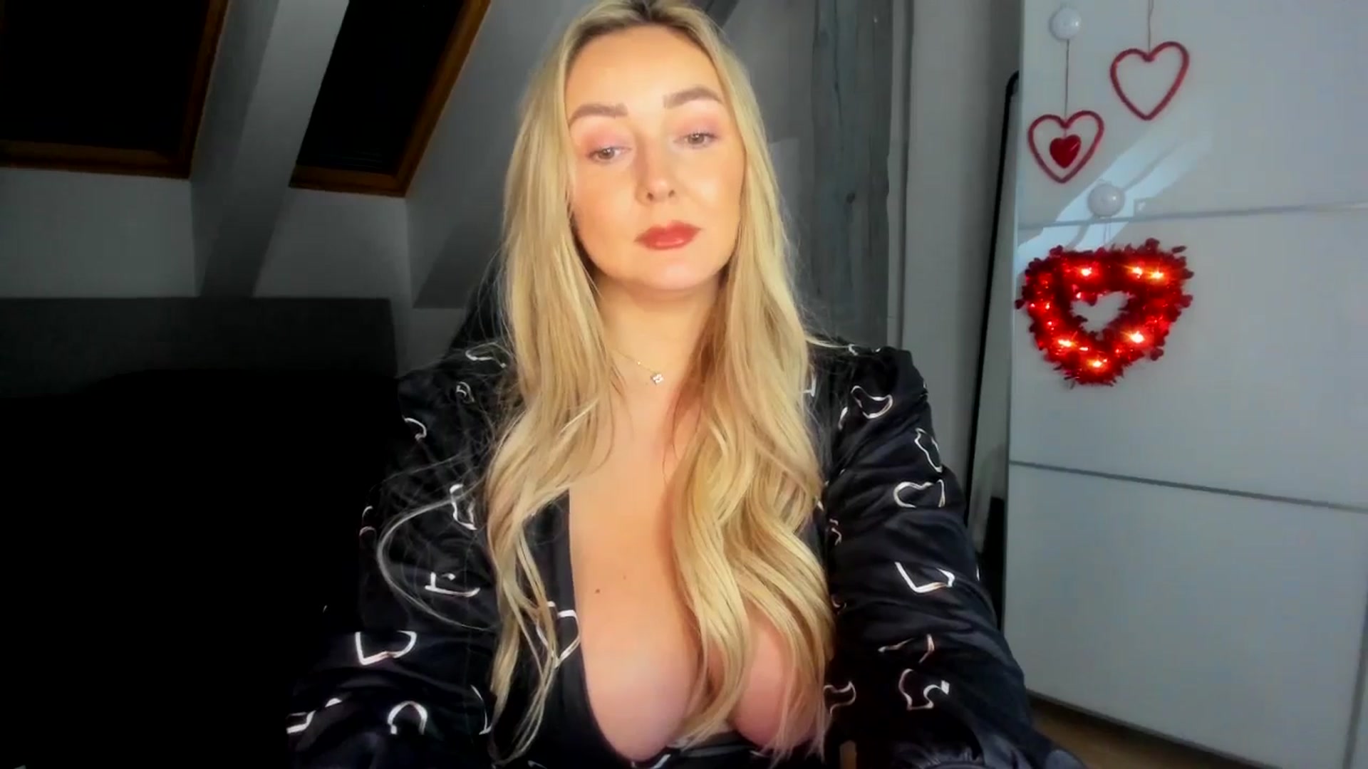 Gallery image thumbnail from Mi_Ha's myfreecams stream on, 02/07/2026, 14:24 image 9 of 20