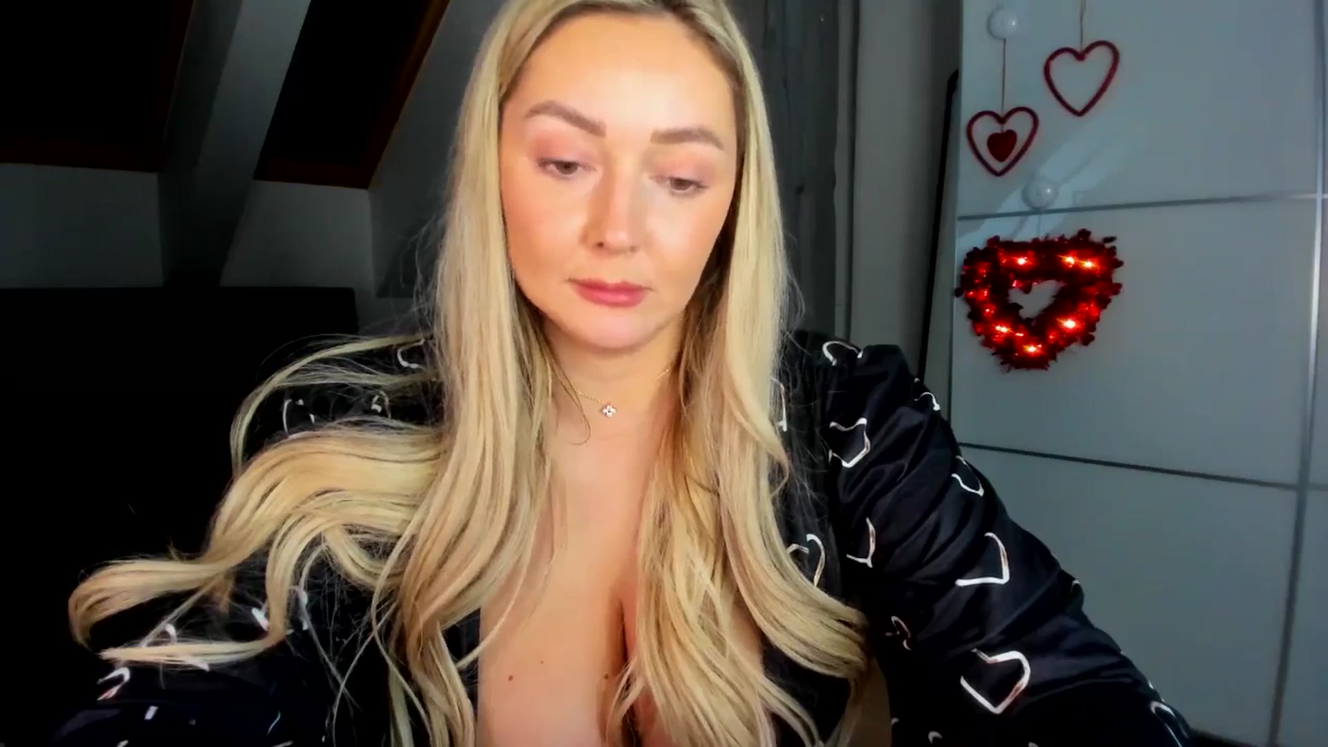 Gallery image thumbnail from Mi_Ha's myfreecams stream on, 02/07/2026, 16:24 image 5 of 20