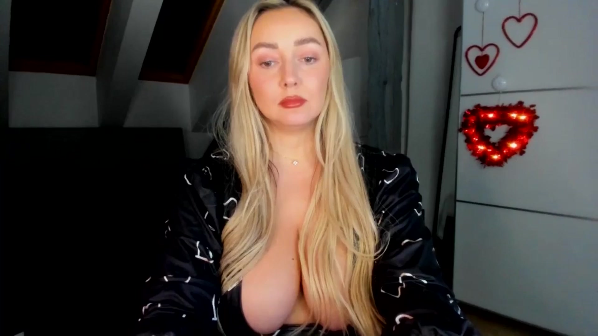 Gallery image thumbnail from Mi_Ha's myfreecams stream on, 02/07/2026, 21:42 image 15 of 20