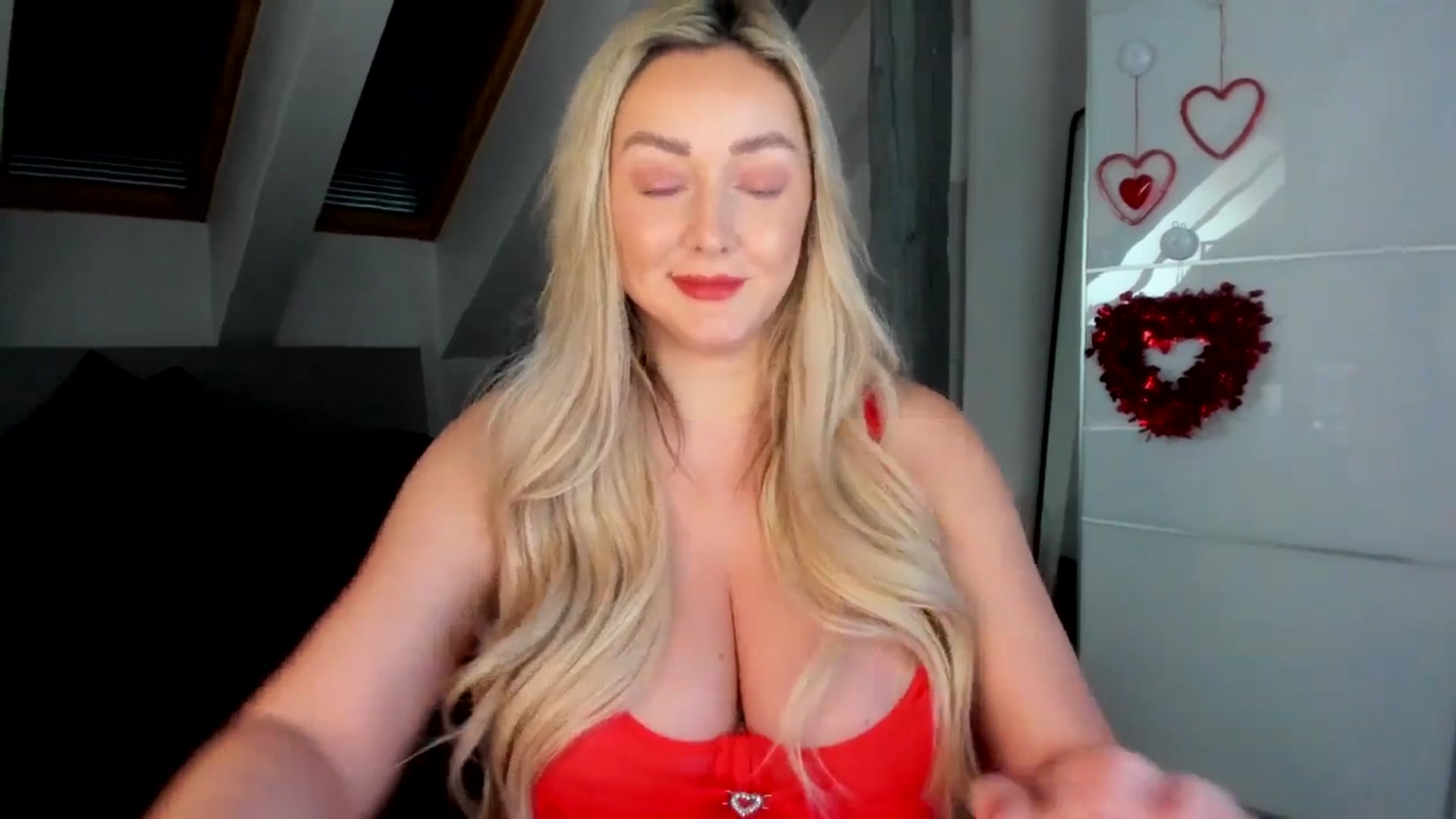 Gallery image thumbnail from Mi_Ha's myfreecams stream on, 02/08/2026, 13:15 image 3 of 20