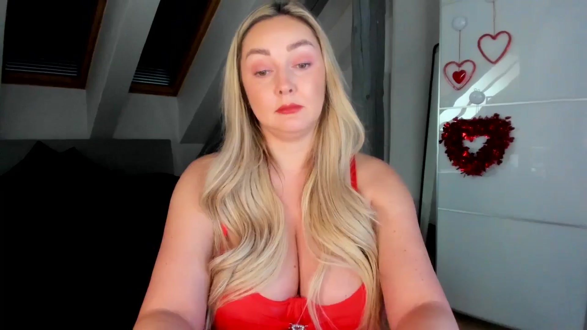 Gallery image thumbnail from Mi_Ha's myfreecams stream on, 02/08/2026, 13:15 image 9 of 20