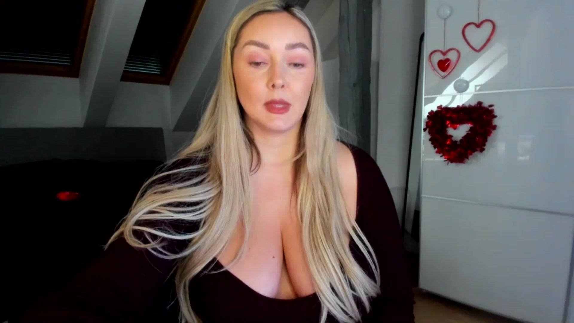 Gallery image thumbnail from Mi_Ha's myfreecams stream on, 02/09/2026, 12:29 image 3 of 20