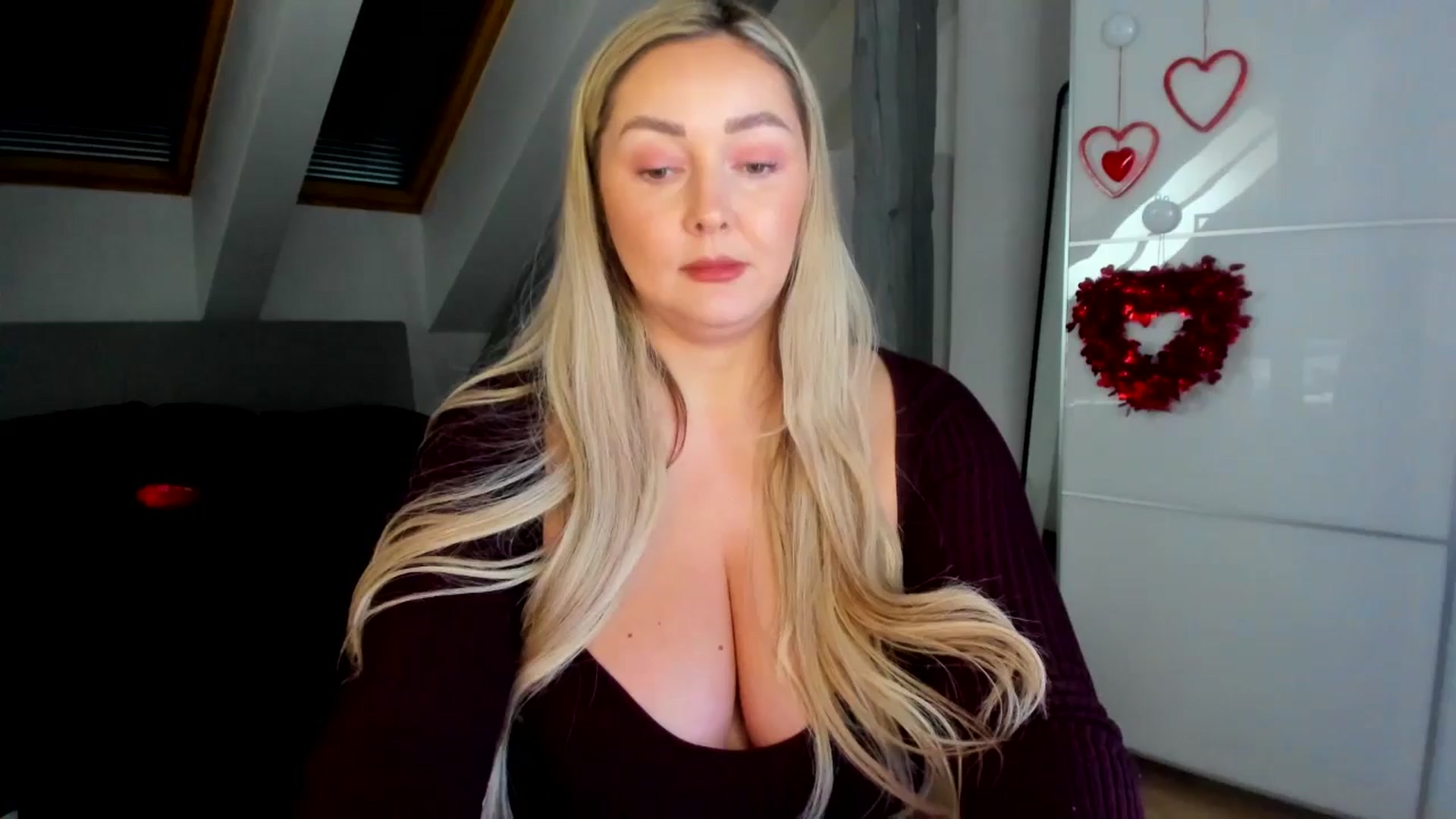 Gallery image thumbnail from Mi_Ha's myfreecams stream on, 02/09/2026, 12:29 image 7 of 20