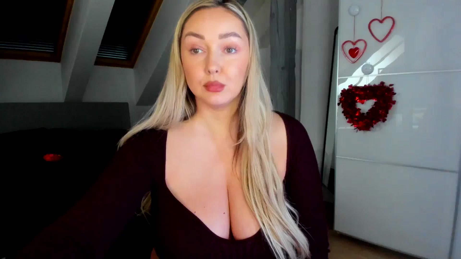 Gallery image thumbnail from Mi_Ha's myfreecams stream on, 02/09/2026, 12:29 image 10 of 20