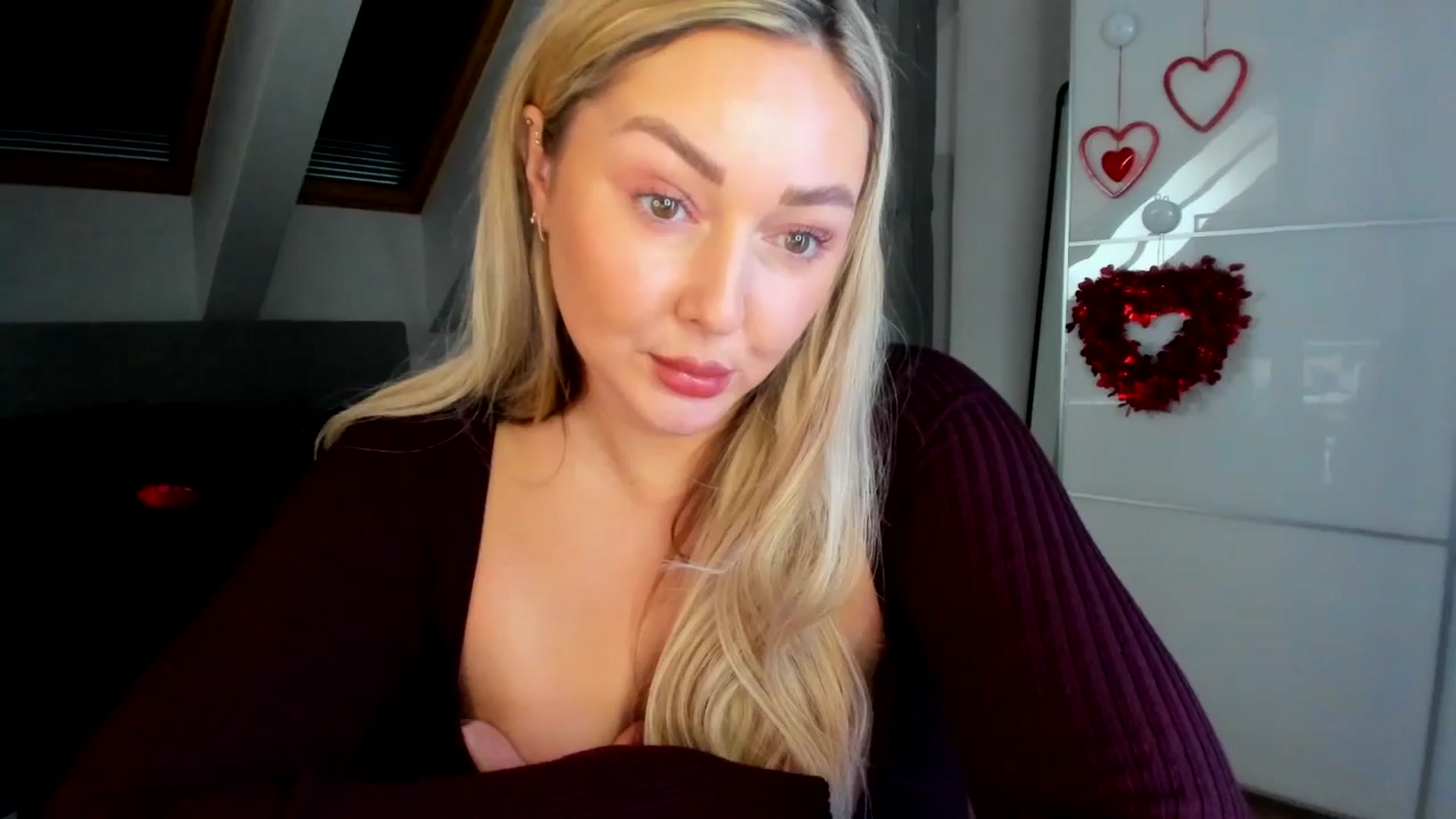 Gallery image thumbnail from Mi_Ha's myfreecams stream on, 02/09/2026, 12:29 image 19 of 20