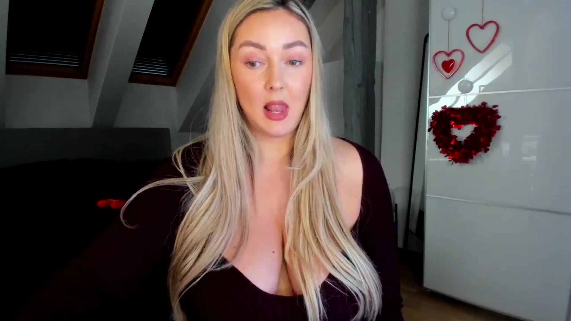 Gallery image thumbnail from Mi_Ha's myfreecams stream on, 02/09/2026, 13:55 image 3 of 20