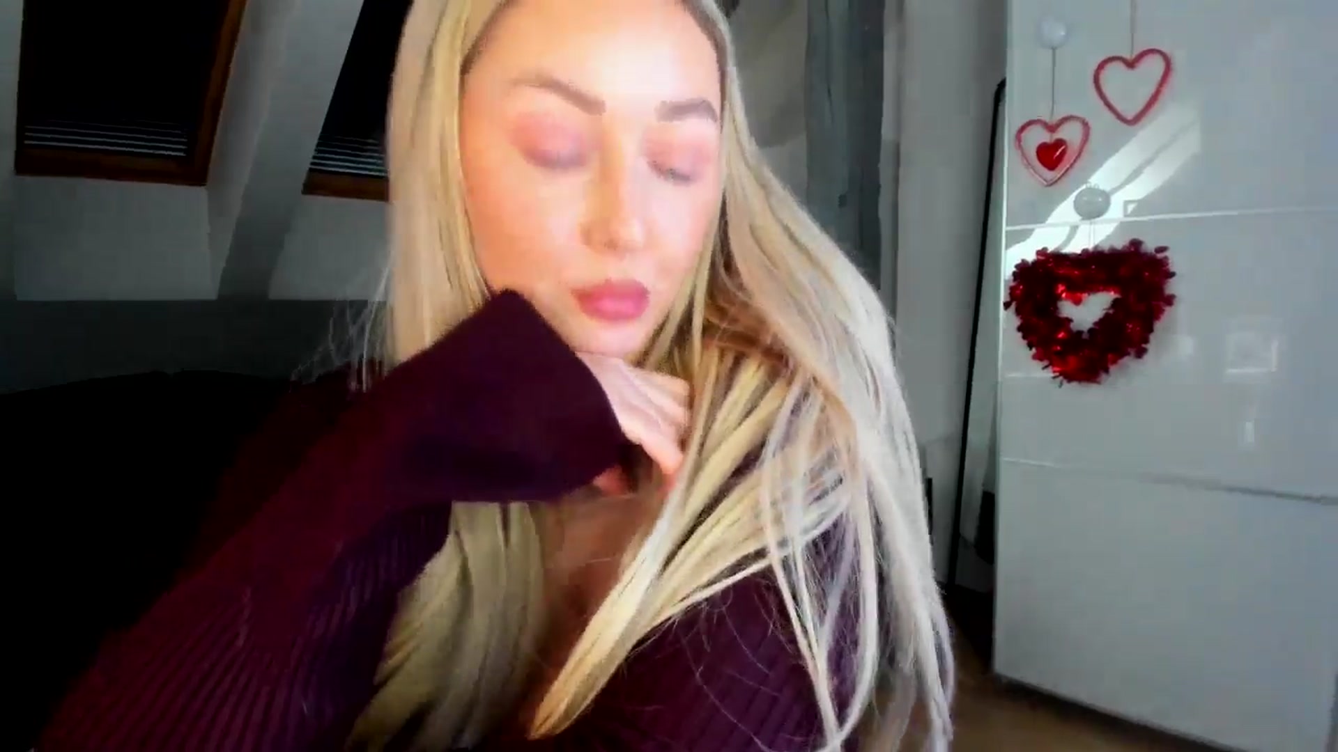 Gallery image thumbnail from Mi_Ha's myfreecams stream on, 02/09/2026, 13:55 image 16 of 20
